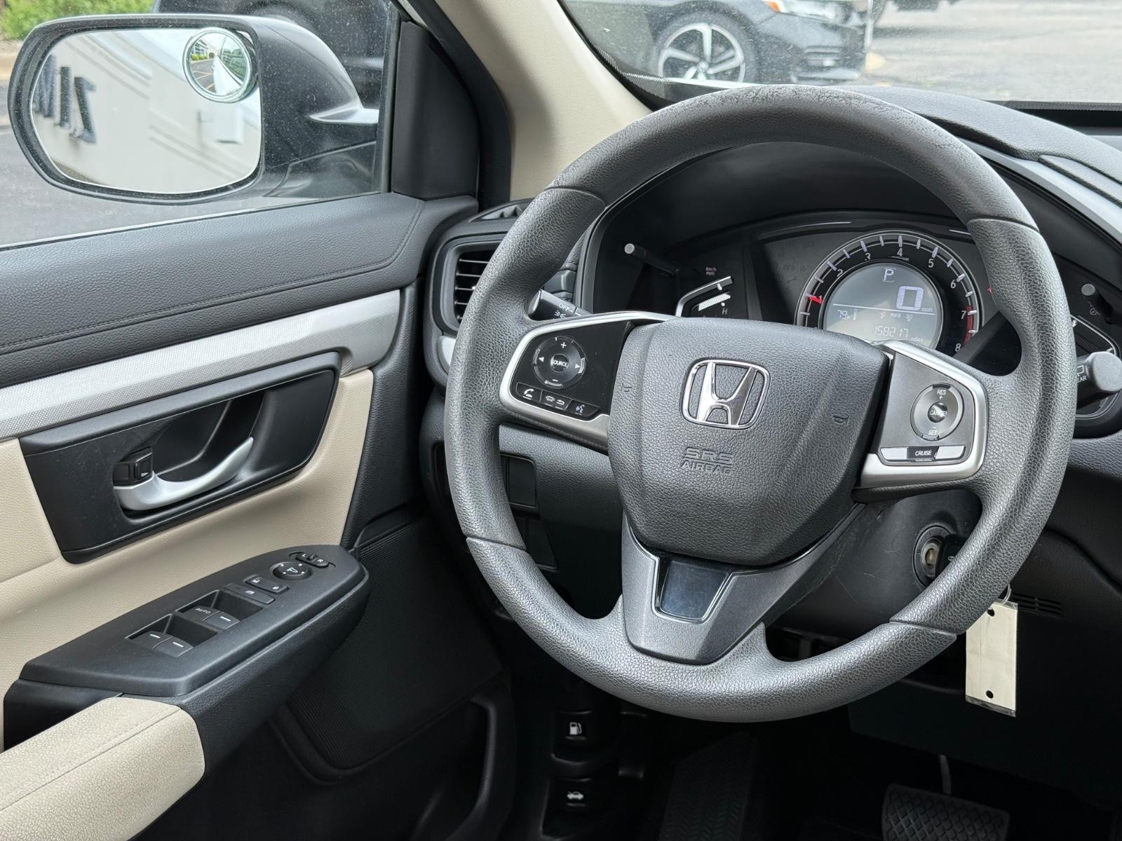 Honda CR-V Vehicle Image 14
