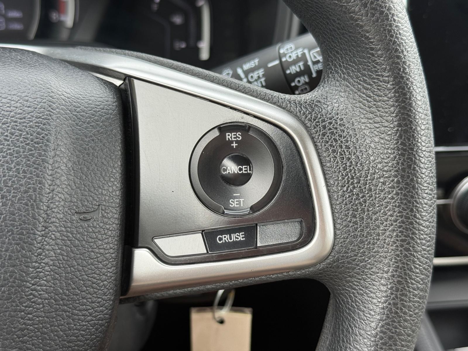 Honda CR-V Vehicle Image 17