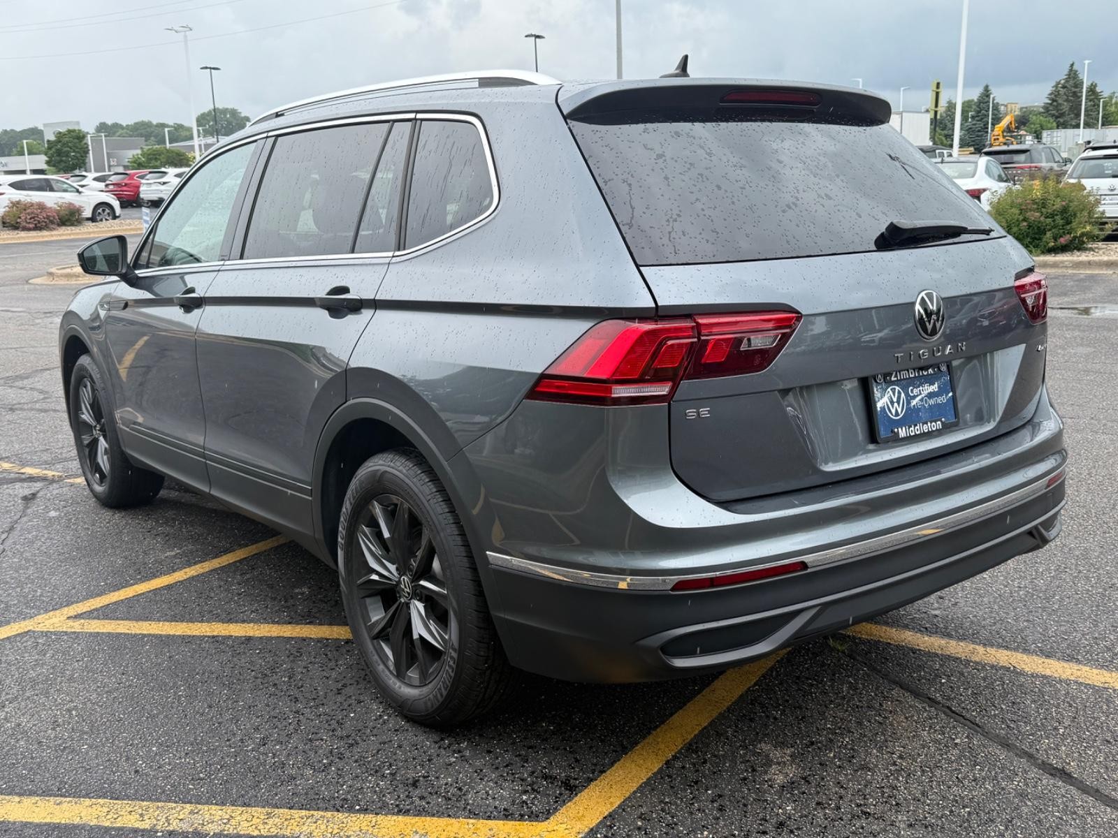 Volkswagen Tiguan Vehicle Image 06