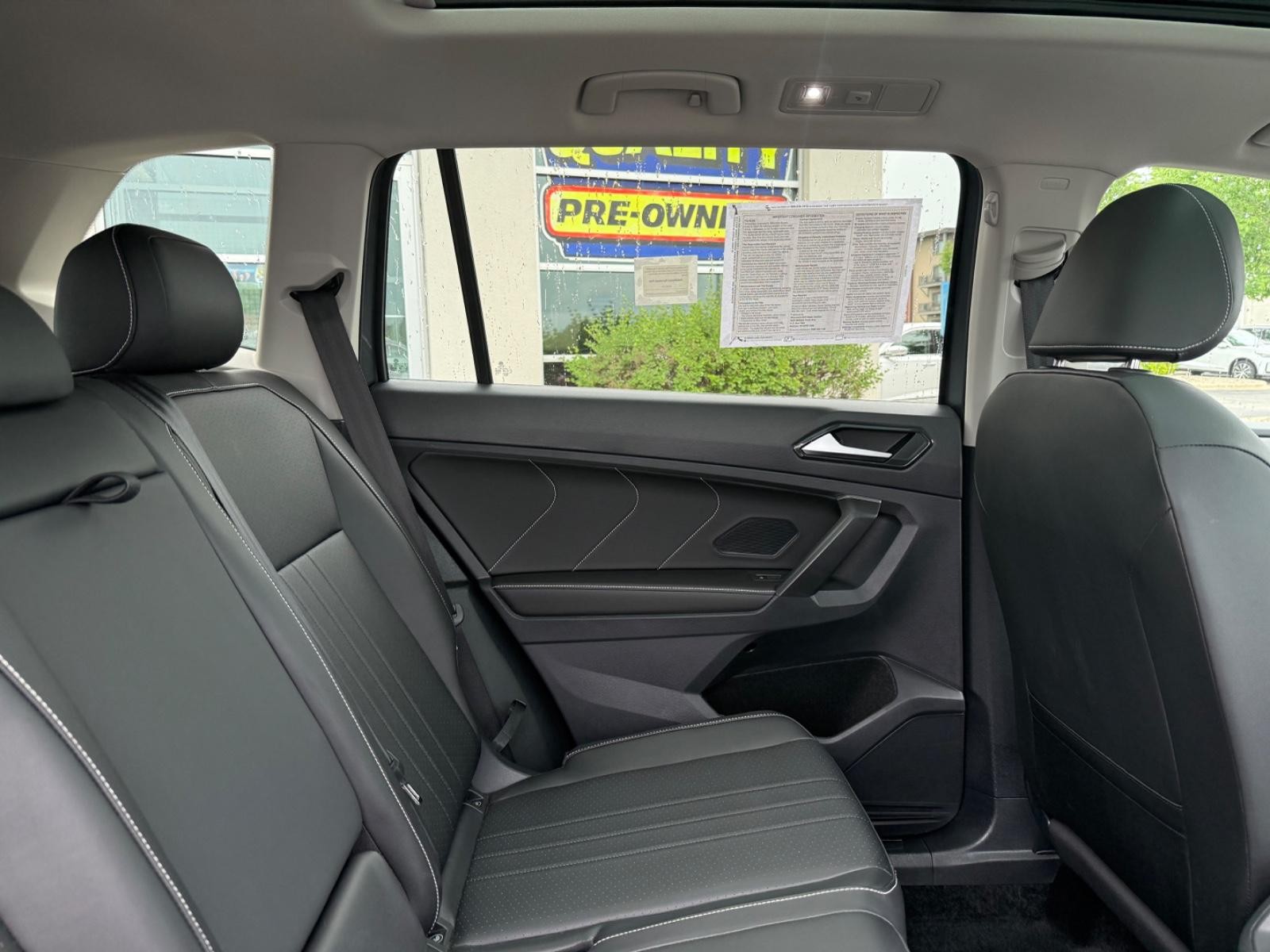 Volkswagen Tiguan Vehicle Image 10