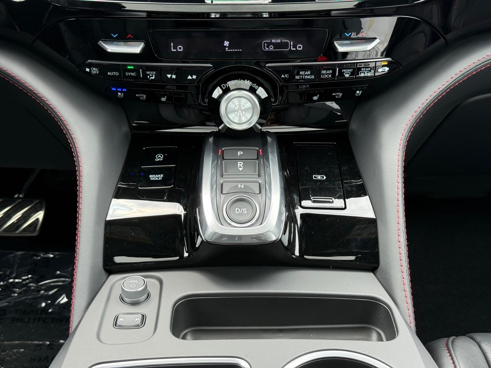 Acura MDX Vehicle Image 08