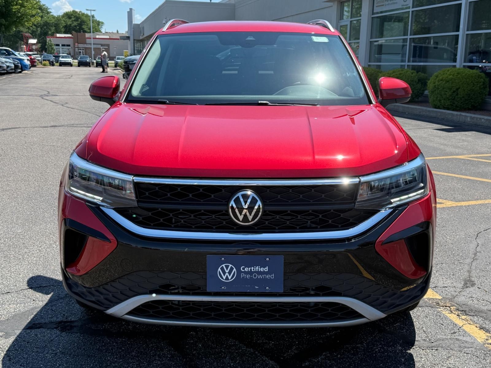 Volkswagen Taos Vehicle Image 08