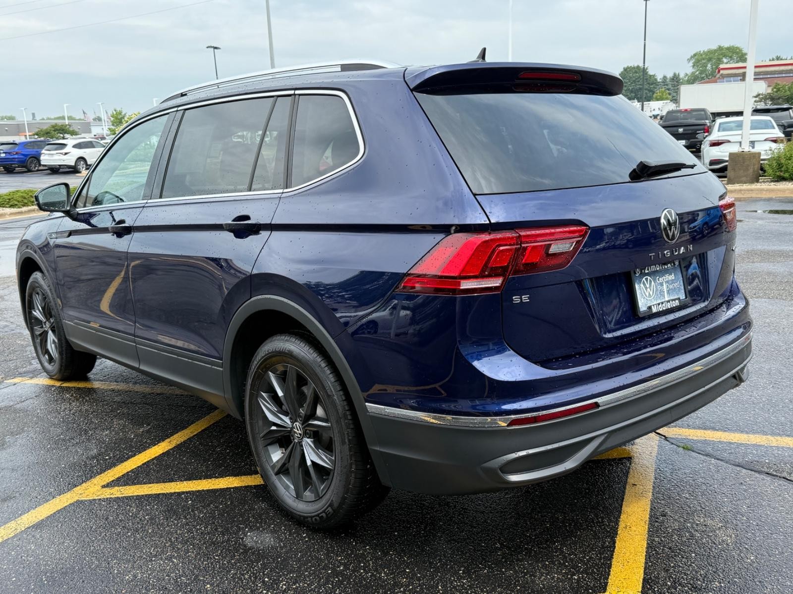 Volkswagen Tiguan Vehicle Image 06