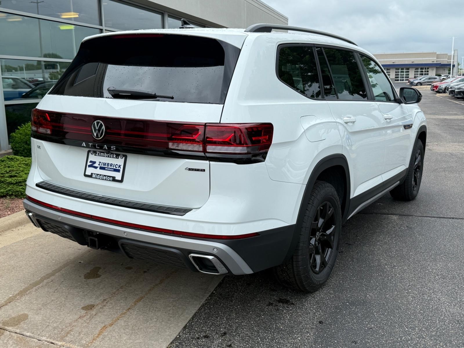 Volkswagen Atlas Vehicle Image 03
