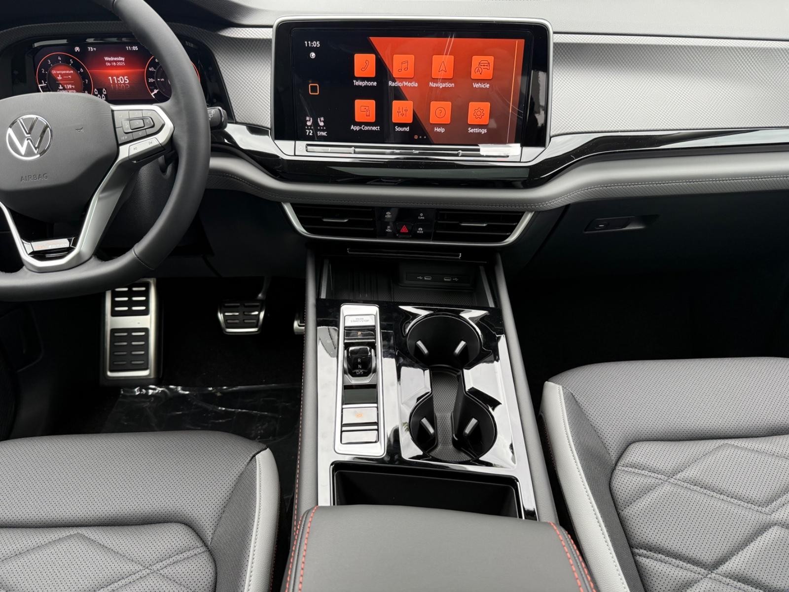 Volkswagen Atlas Vehicle Image 07