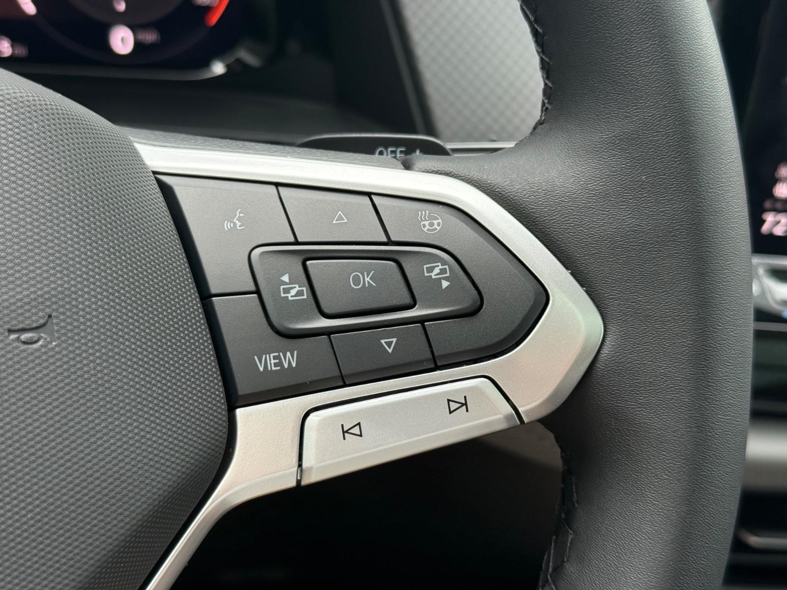 Volkswagen Atlas Vehicle Image 13