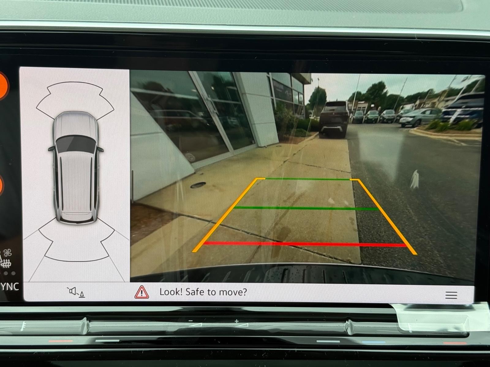 Volkswagen Atlas Vehicle Image 14