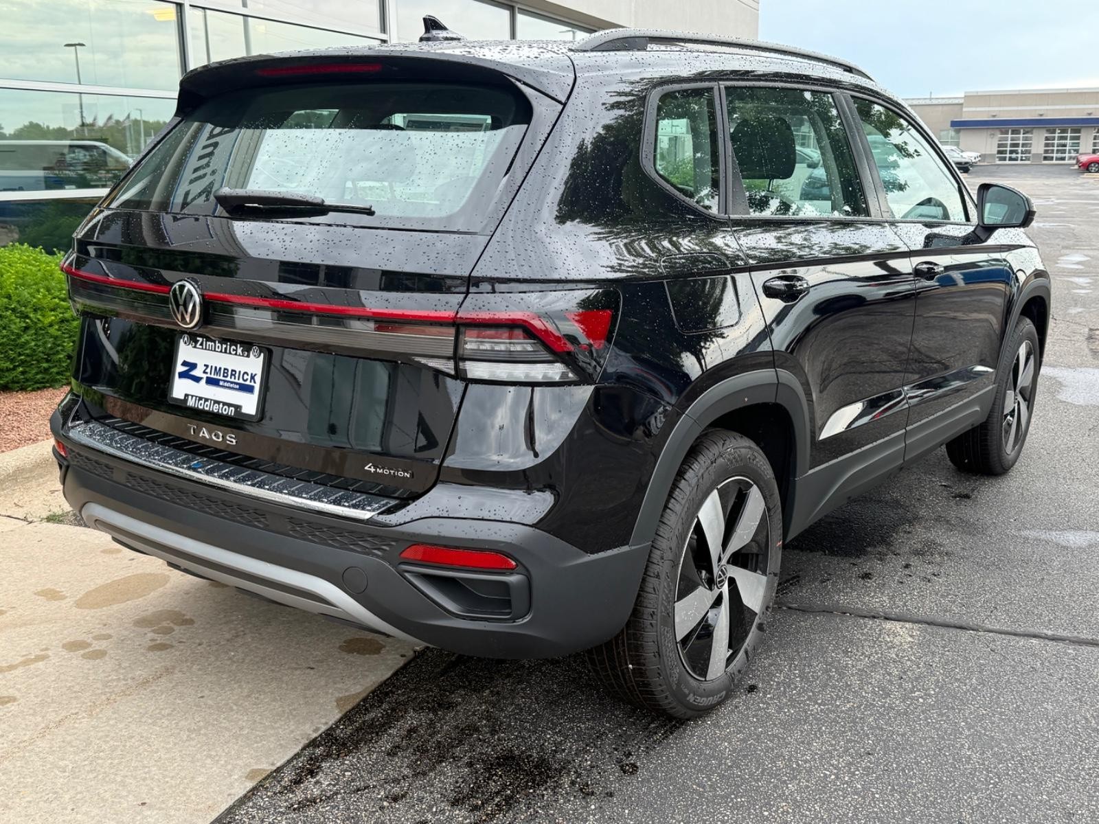 Volkswagen Taos Vehicle Image 03