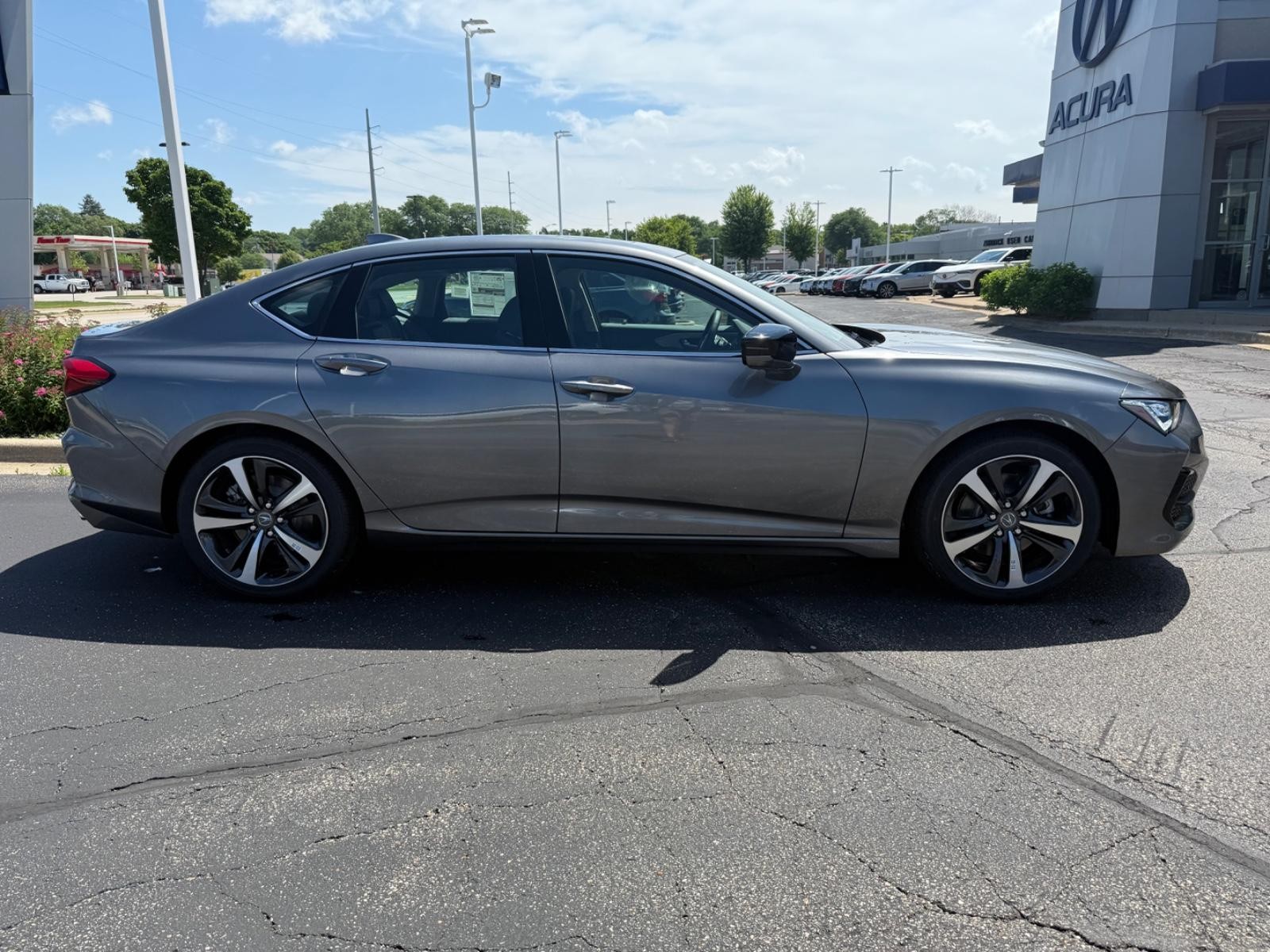 Acura TLX Vehicle Image 02