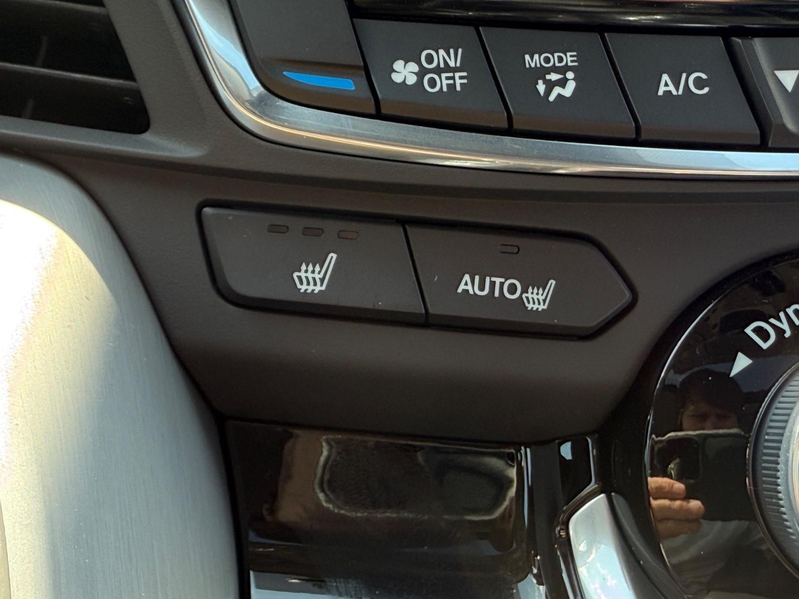 Acura TLX Vehicle Image 15