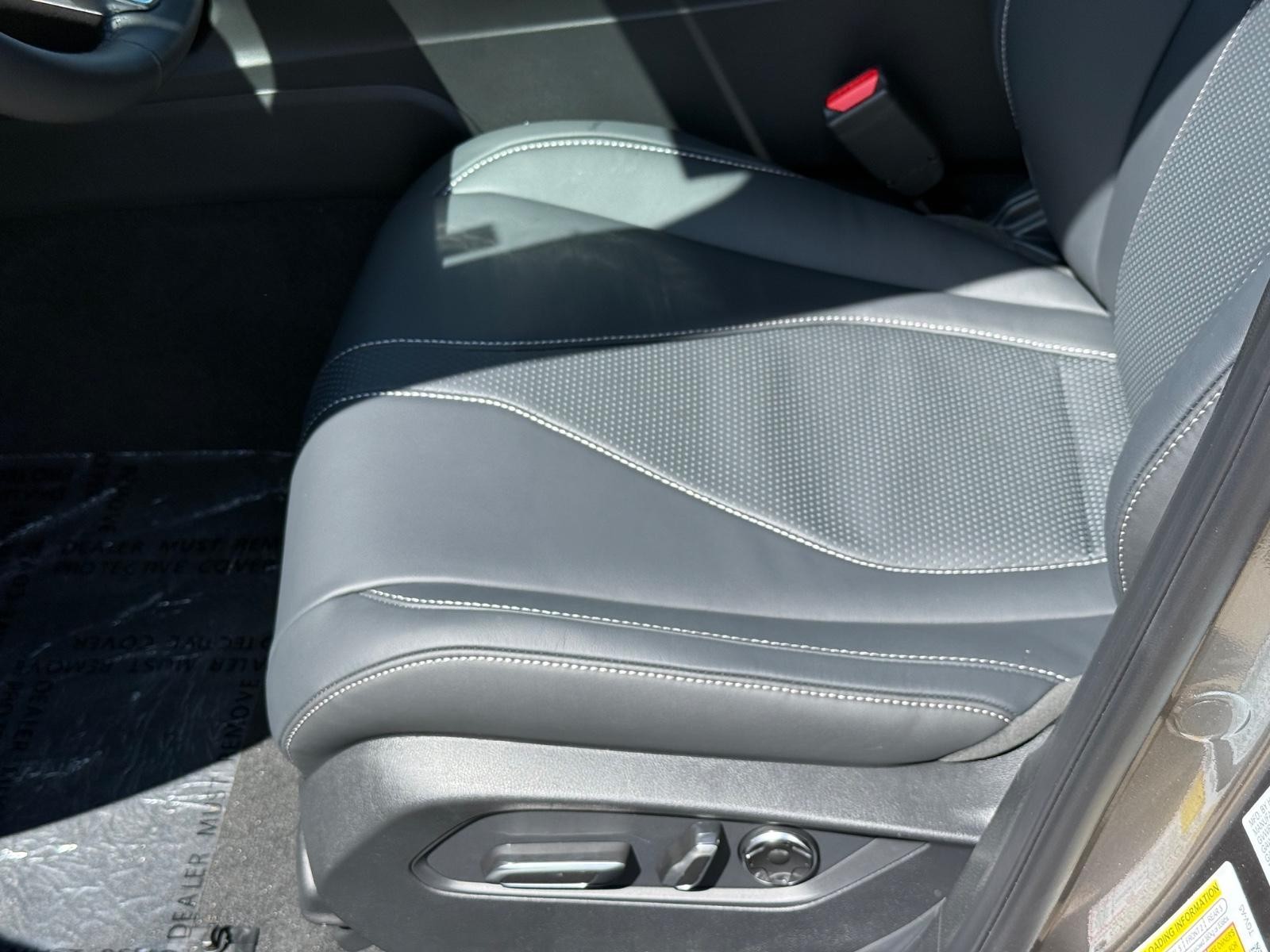 Acura TLX Vehicle Image 17
