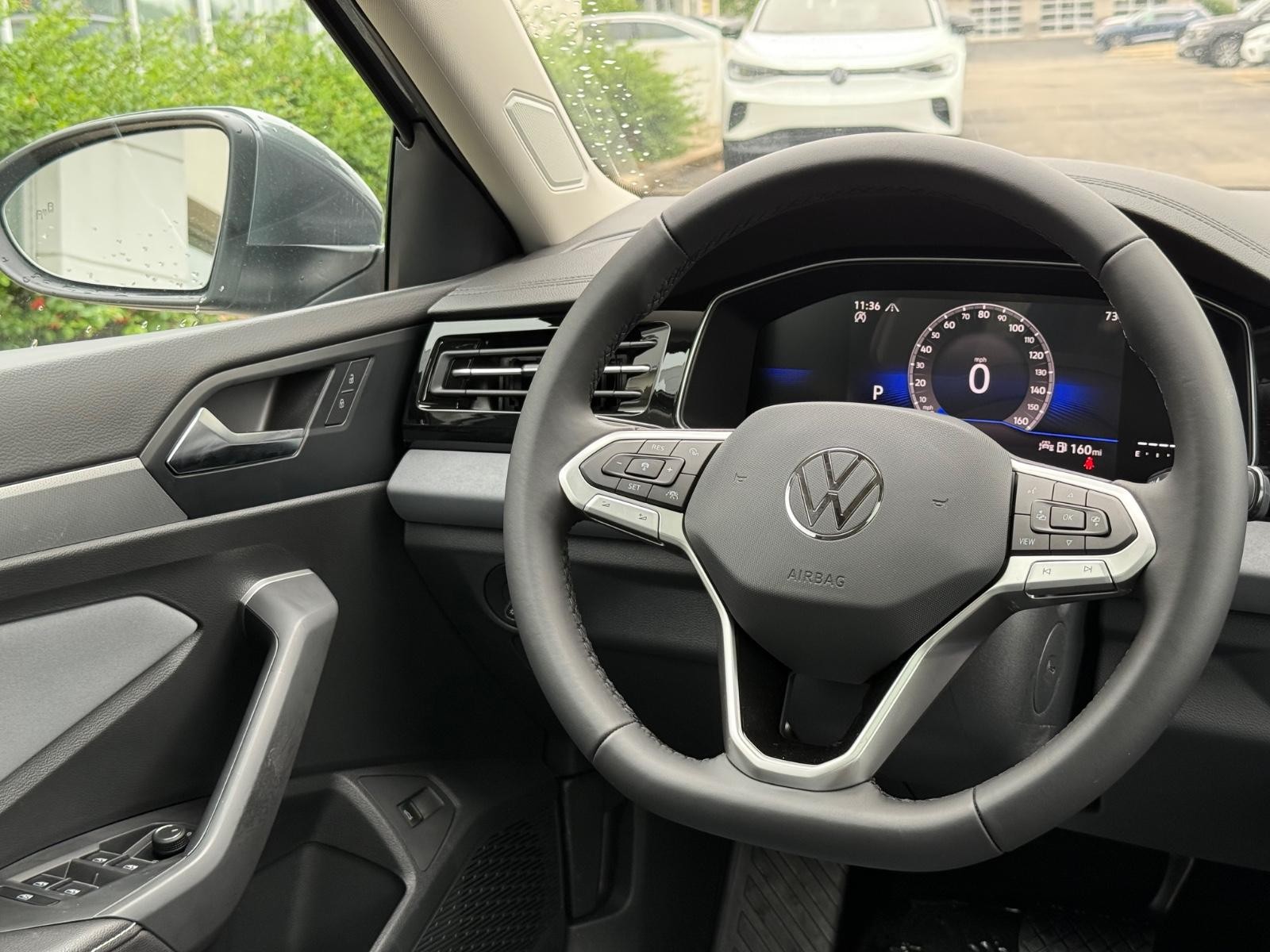 Volkswagen Jetta Vehicle Image 09