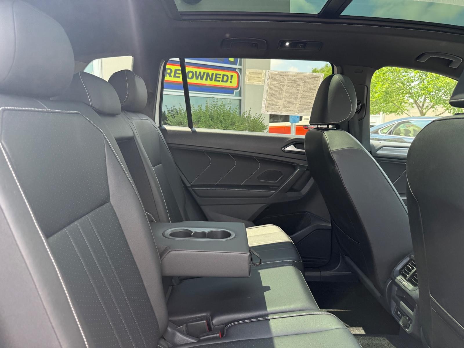 Volkswagen Tiguan Vehicle Image 10
