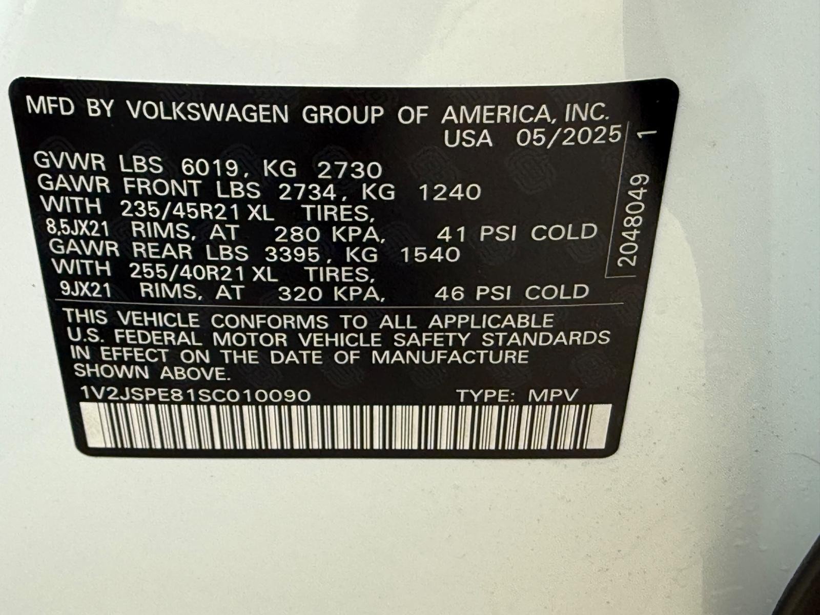 Volkswagen ID.4 Vehicle Image 17