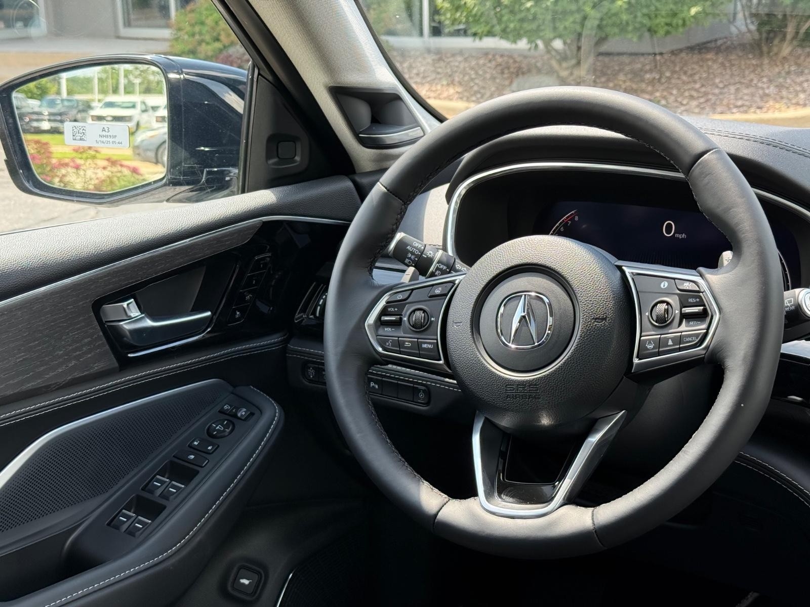 Acura MDX Vehicle Image 09