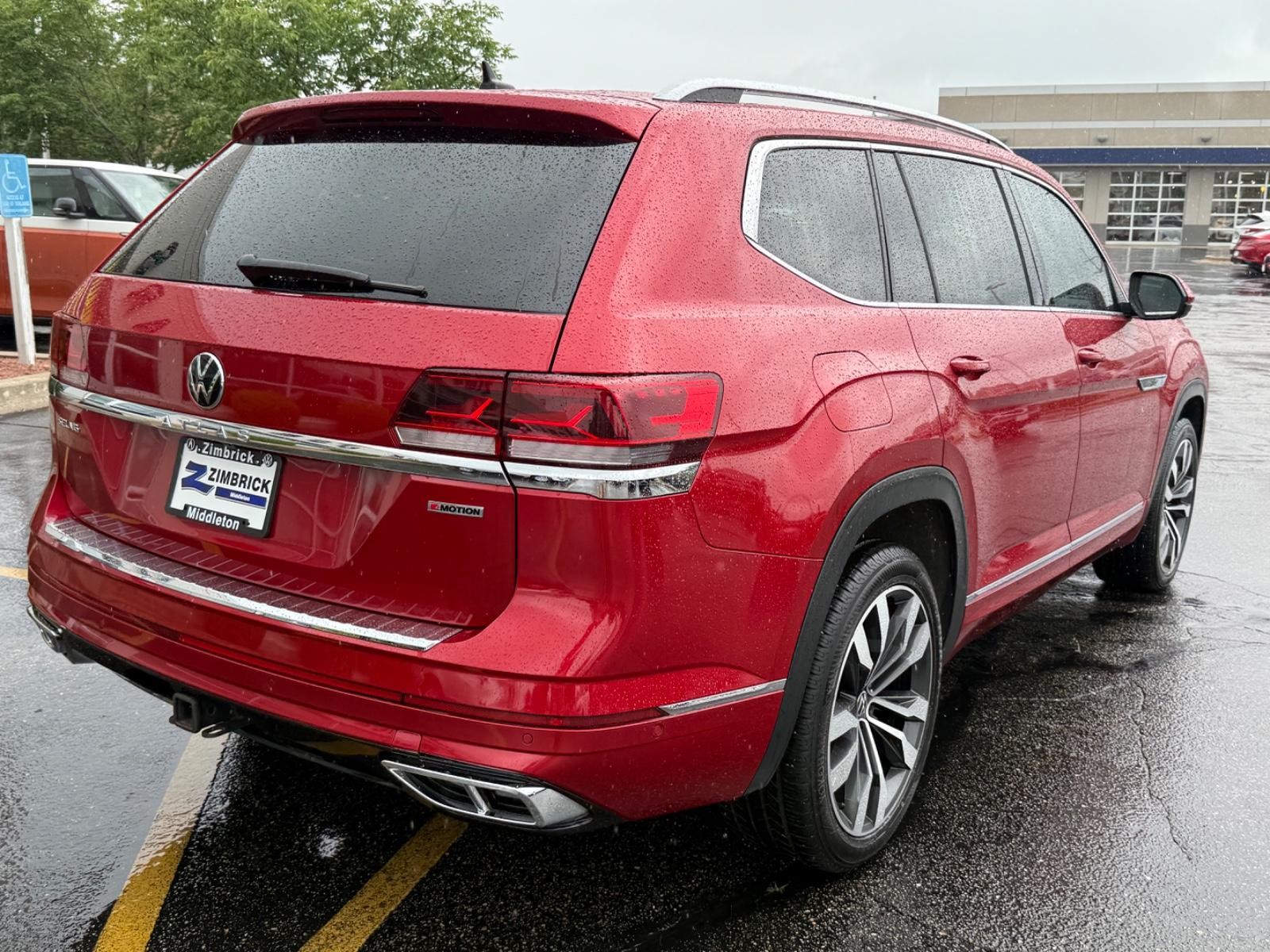 Volkswagen Atlas Vehicle Image 03