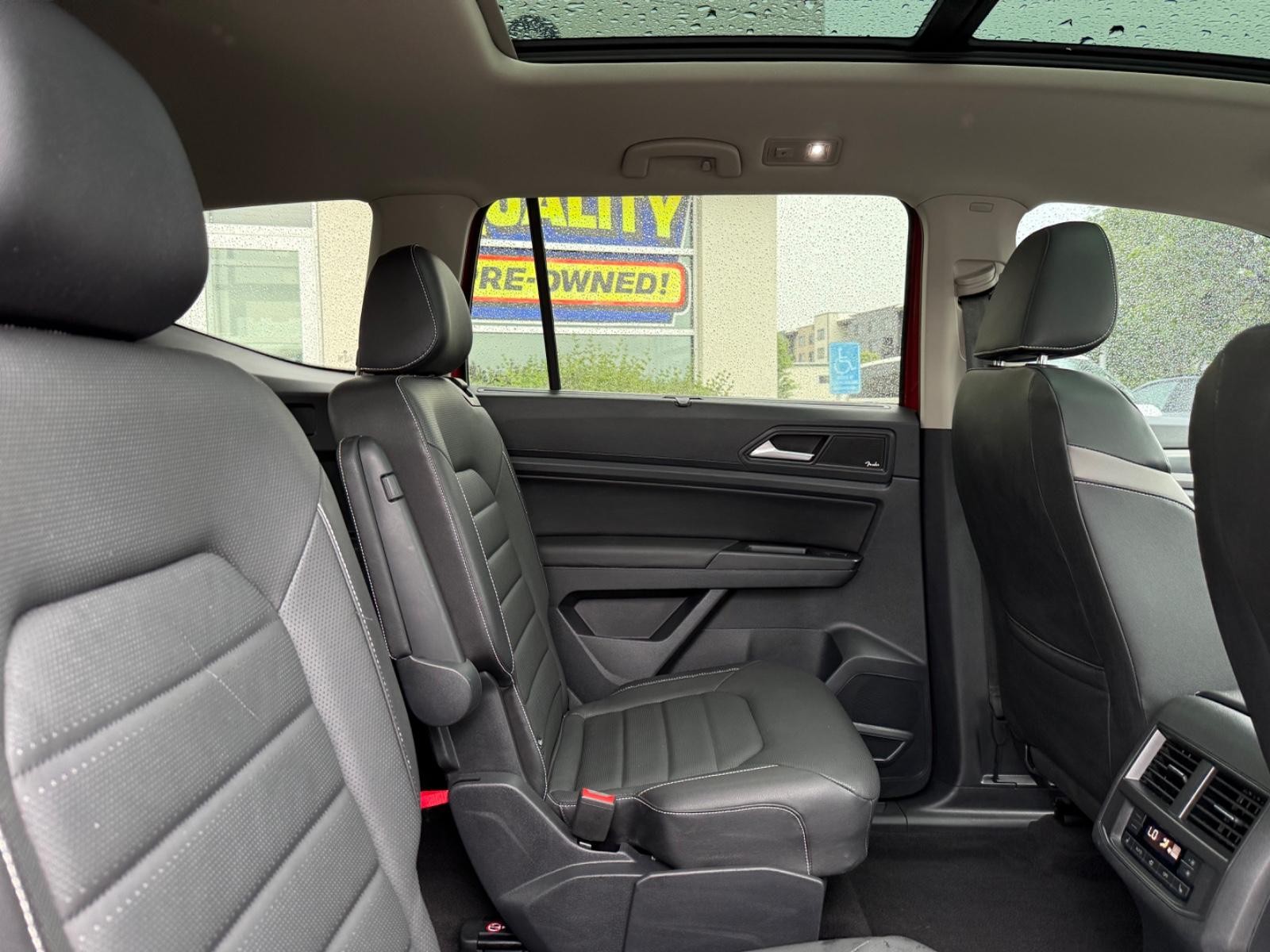 Volkswagen Atlas Vehicle Image 10