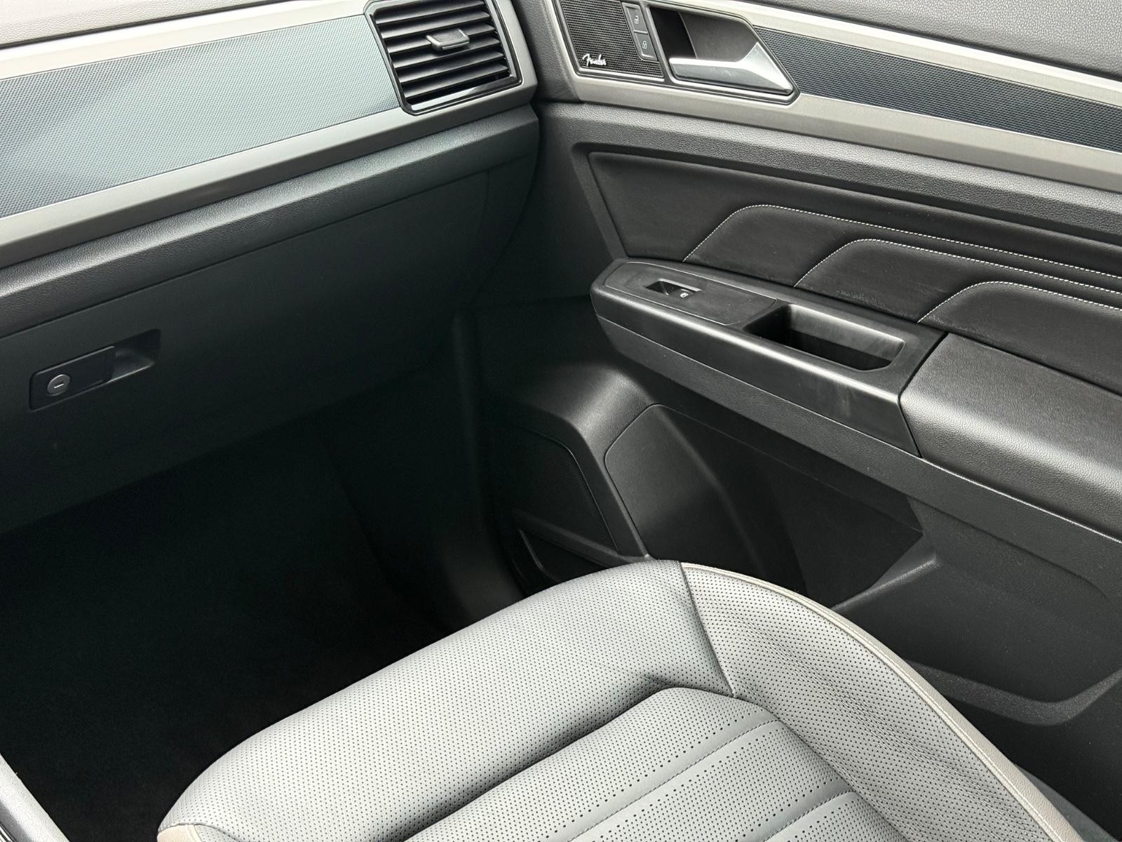 Volkswagen Atlas Vehicle Image 16