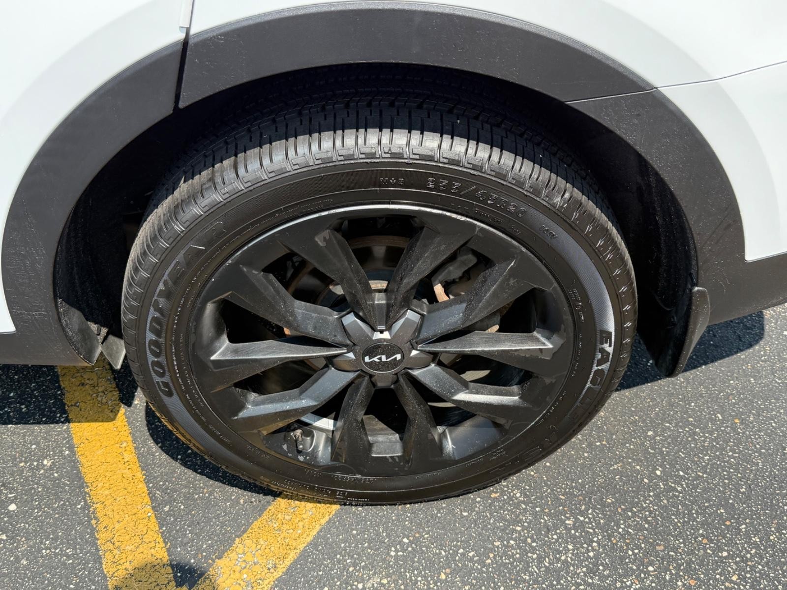 Kia Sorento Vehicle Image 07