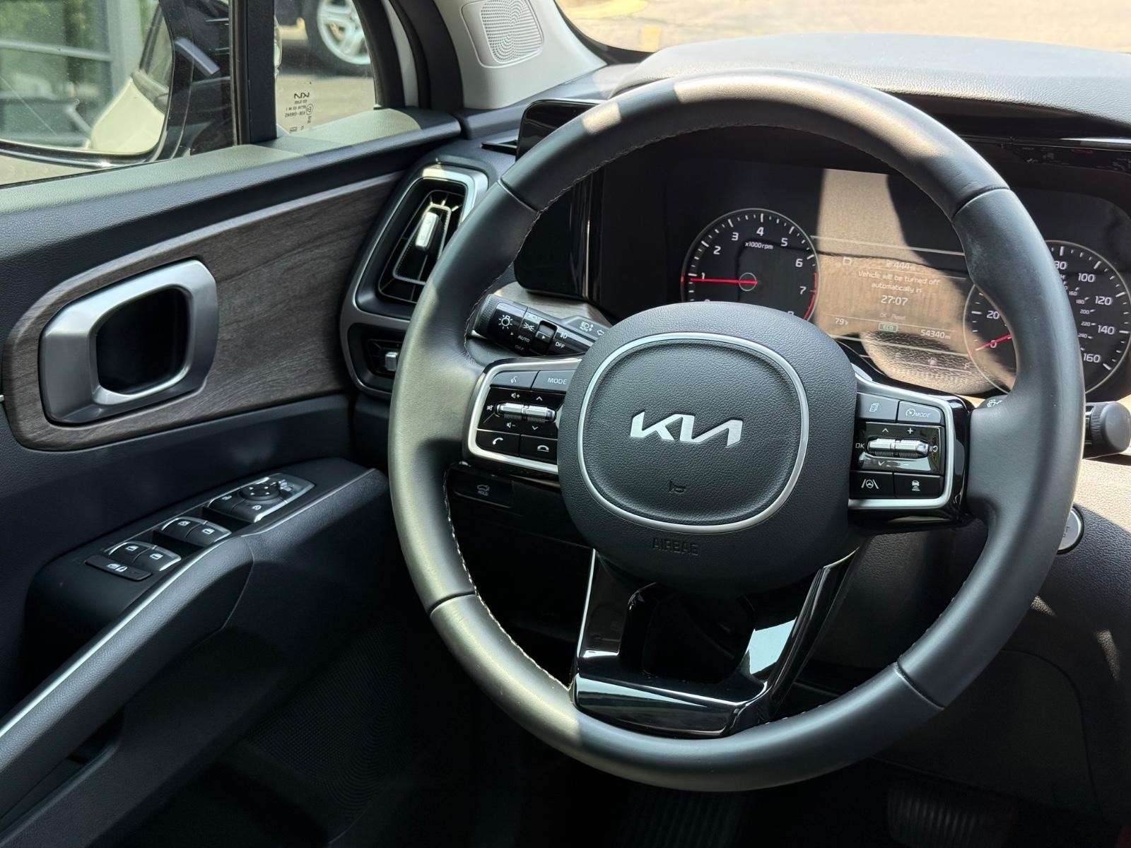 Kia Sorento Vehicle Image 14