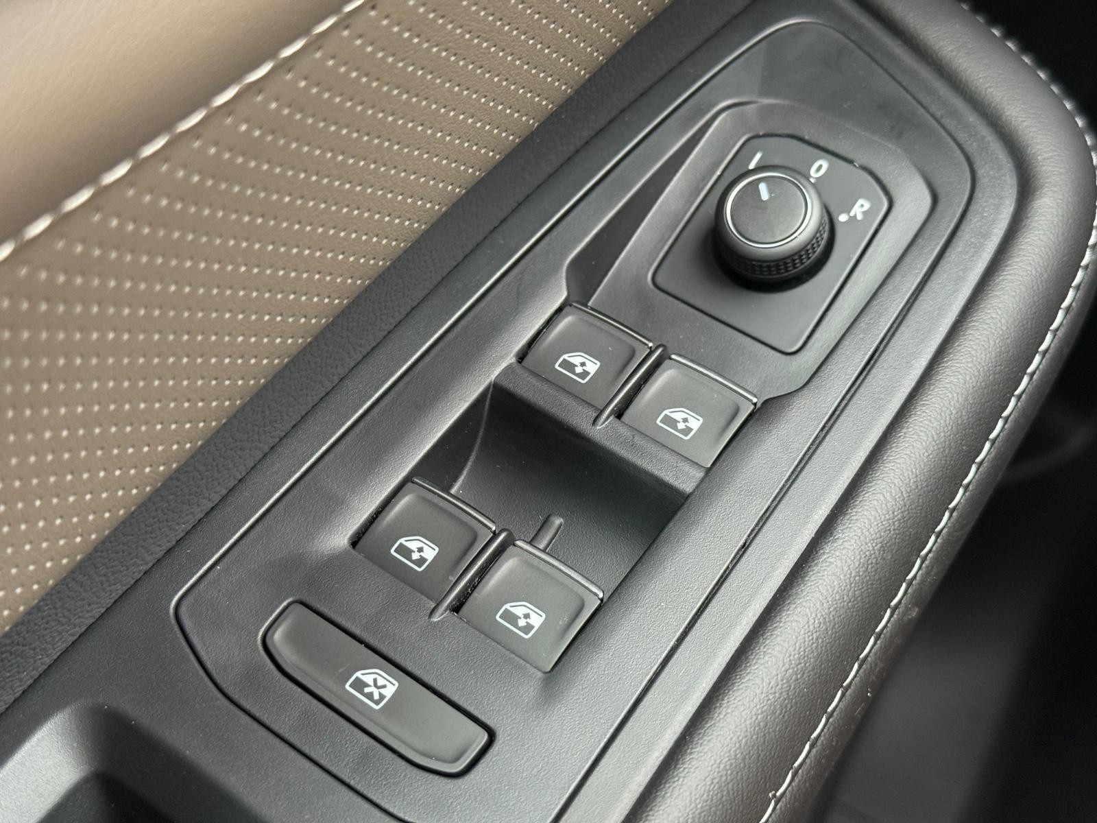 Volkswagen Atlas Vehicle Image 16