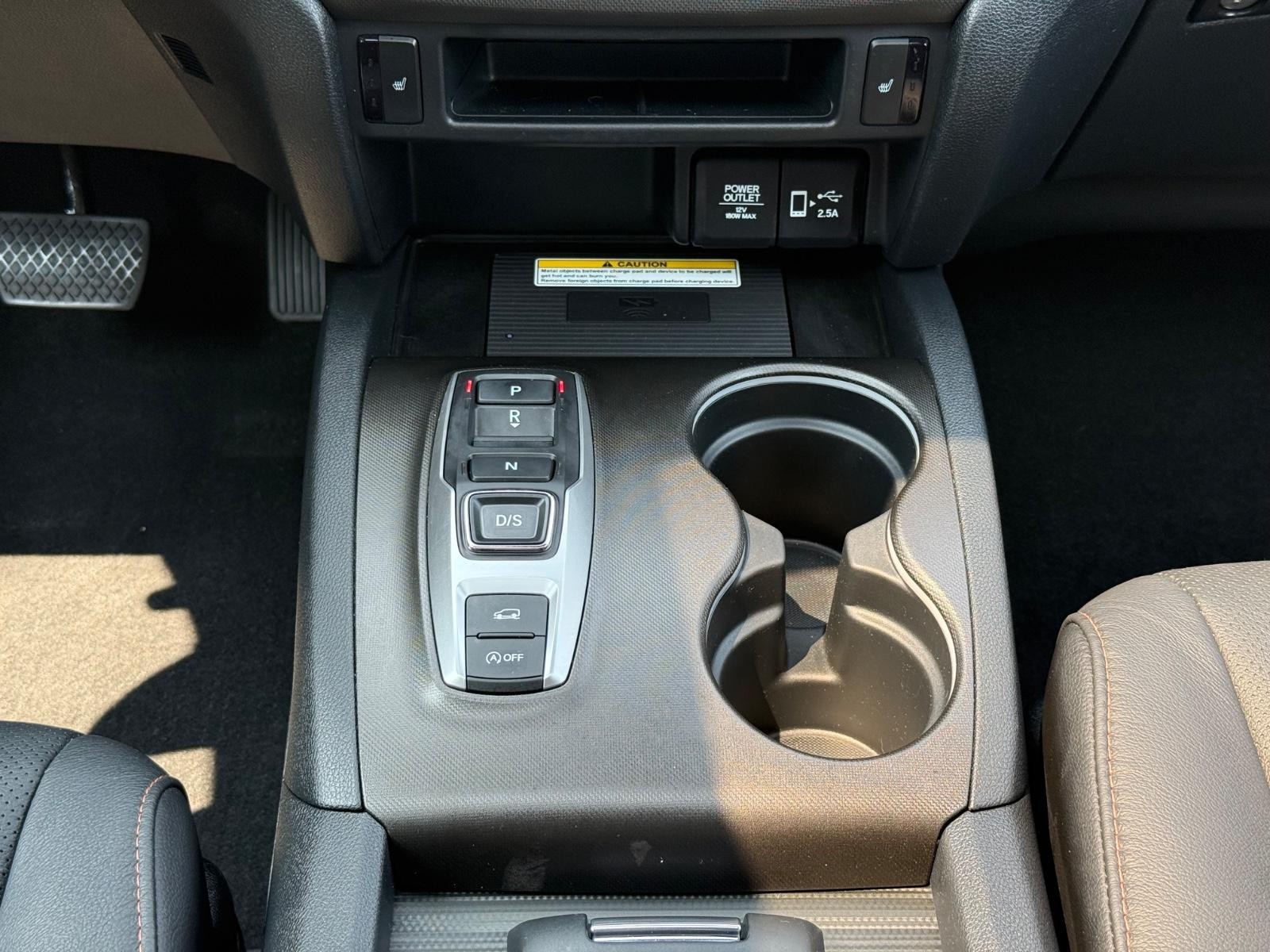 Honda Passport Vehicle Image 13