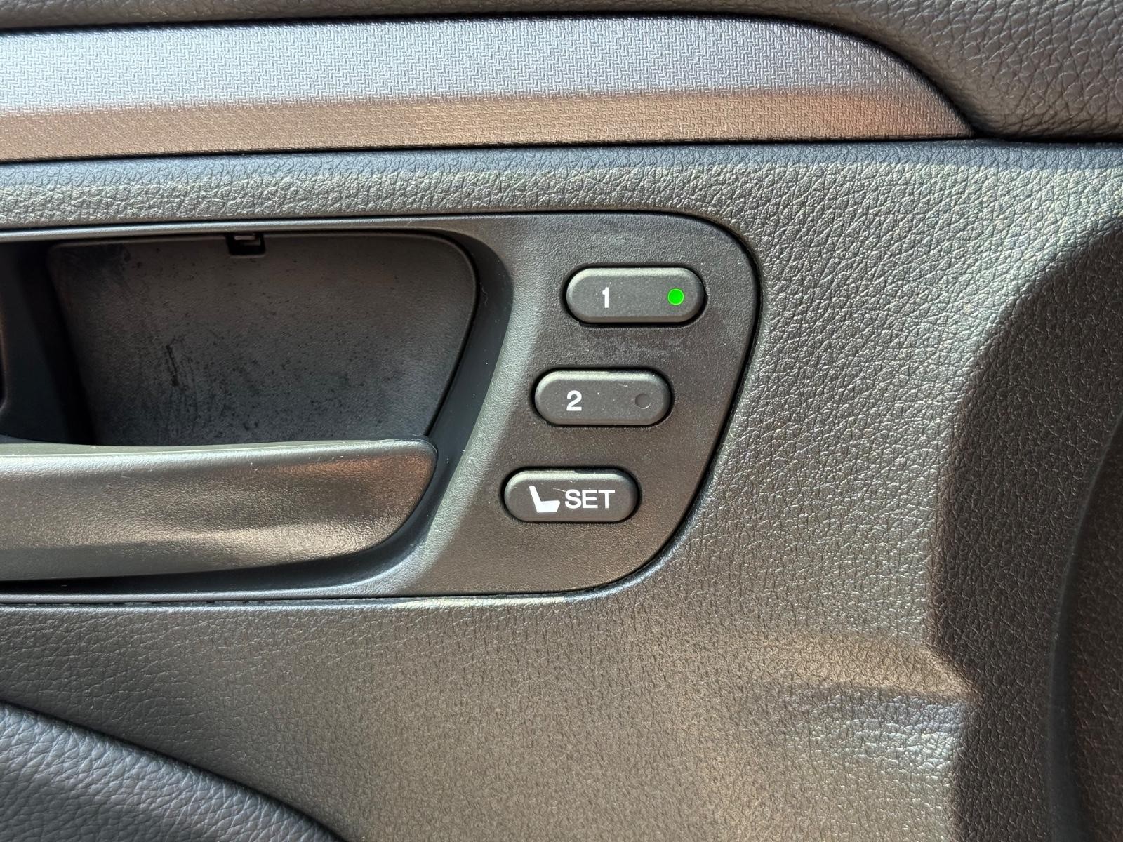 Honda Passport Vehicle Image 16