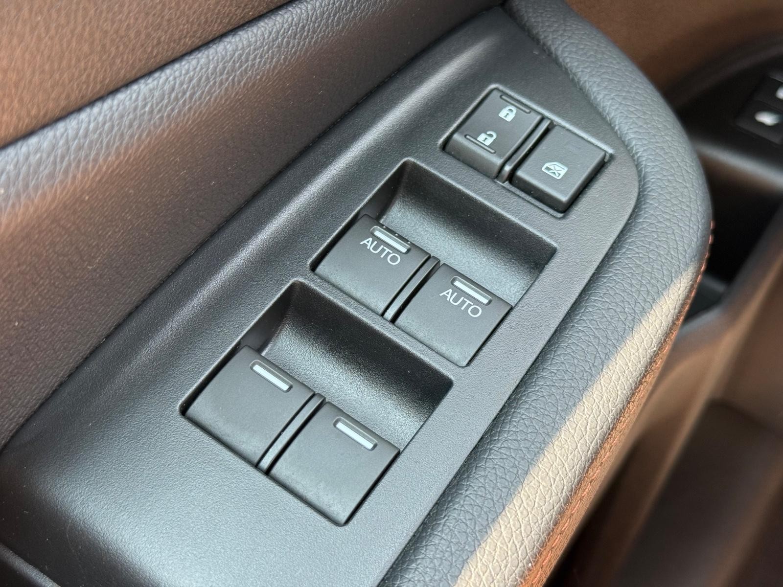 Honda Passport Vehicle Image 22