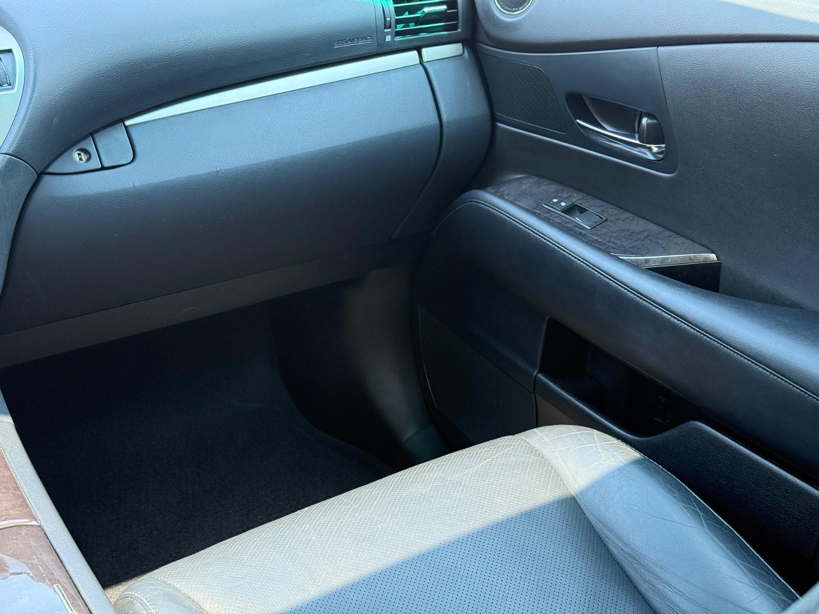 Lexus RX 350 Vehicle Image 15