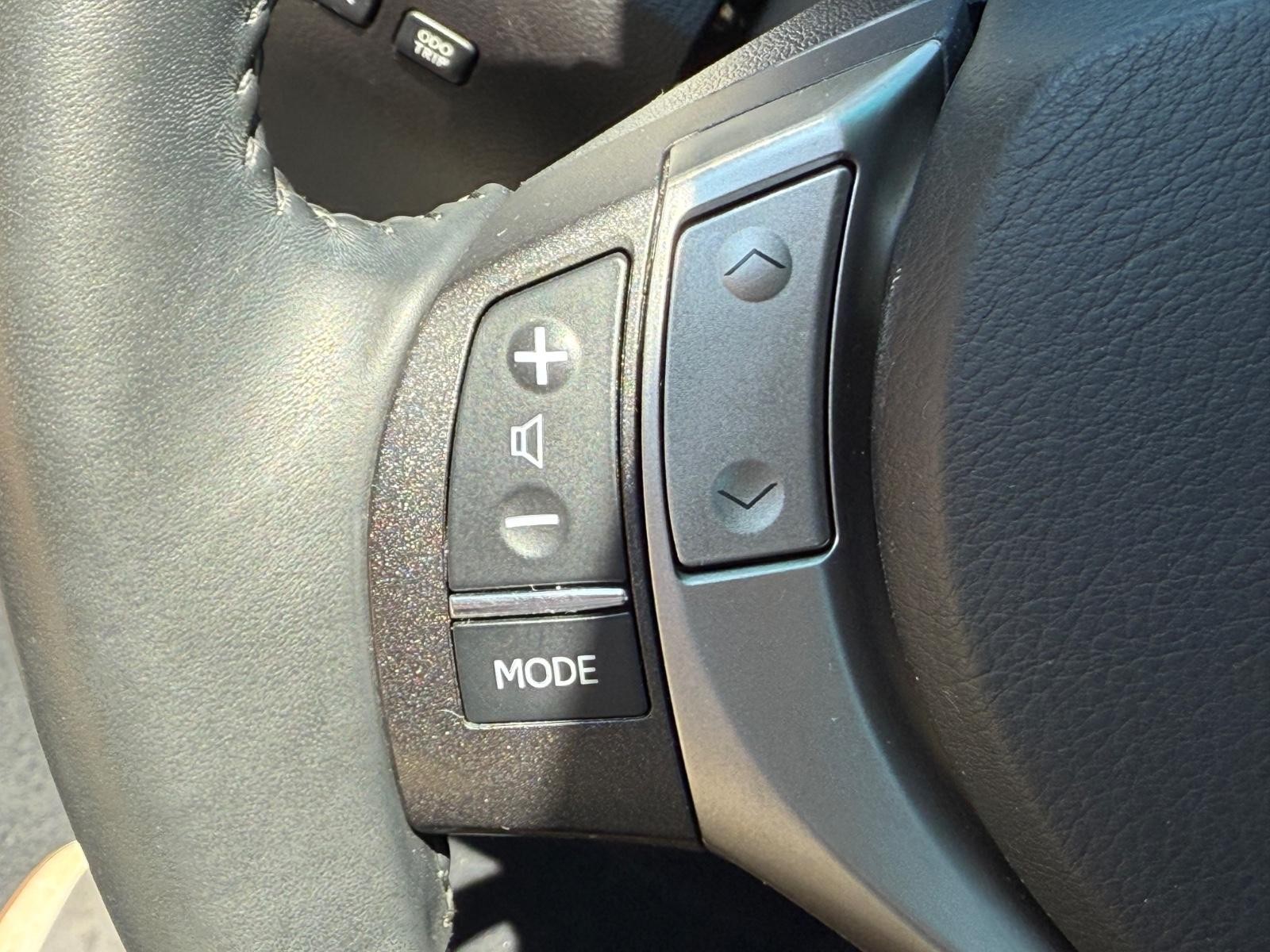 Lexus RX 350 Vehicle Image 17