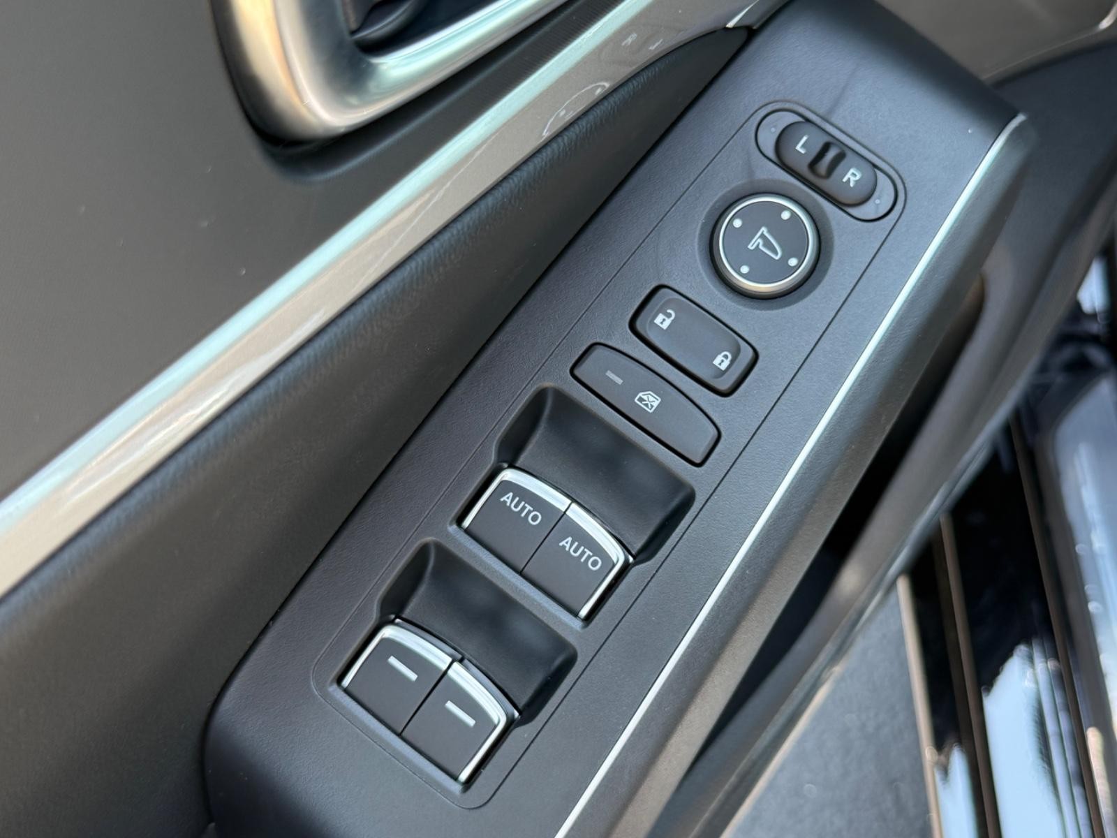 Acura Integra Vehicle Image 15
