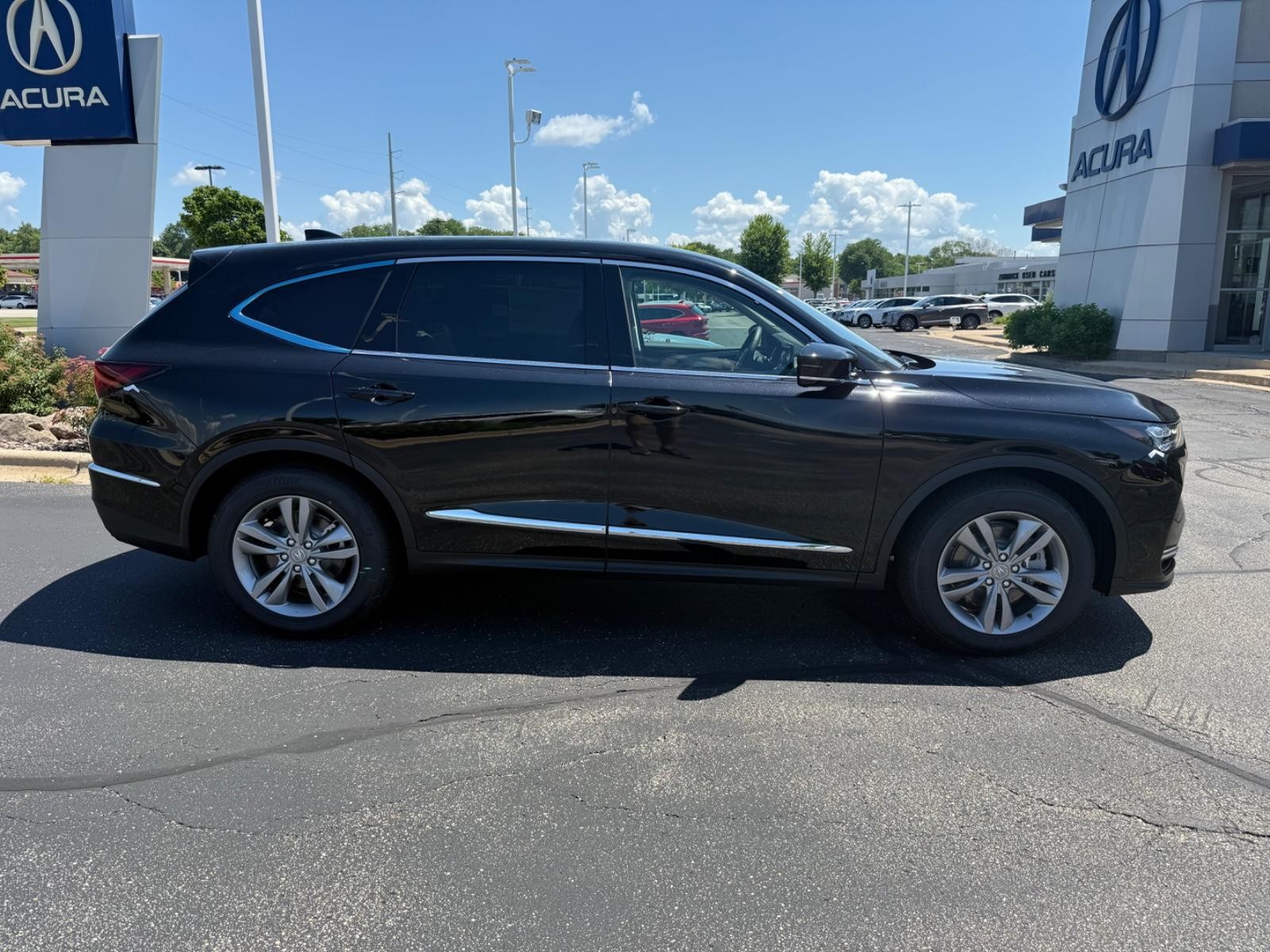 Acura MDX Vehicle Image 02