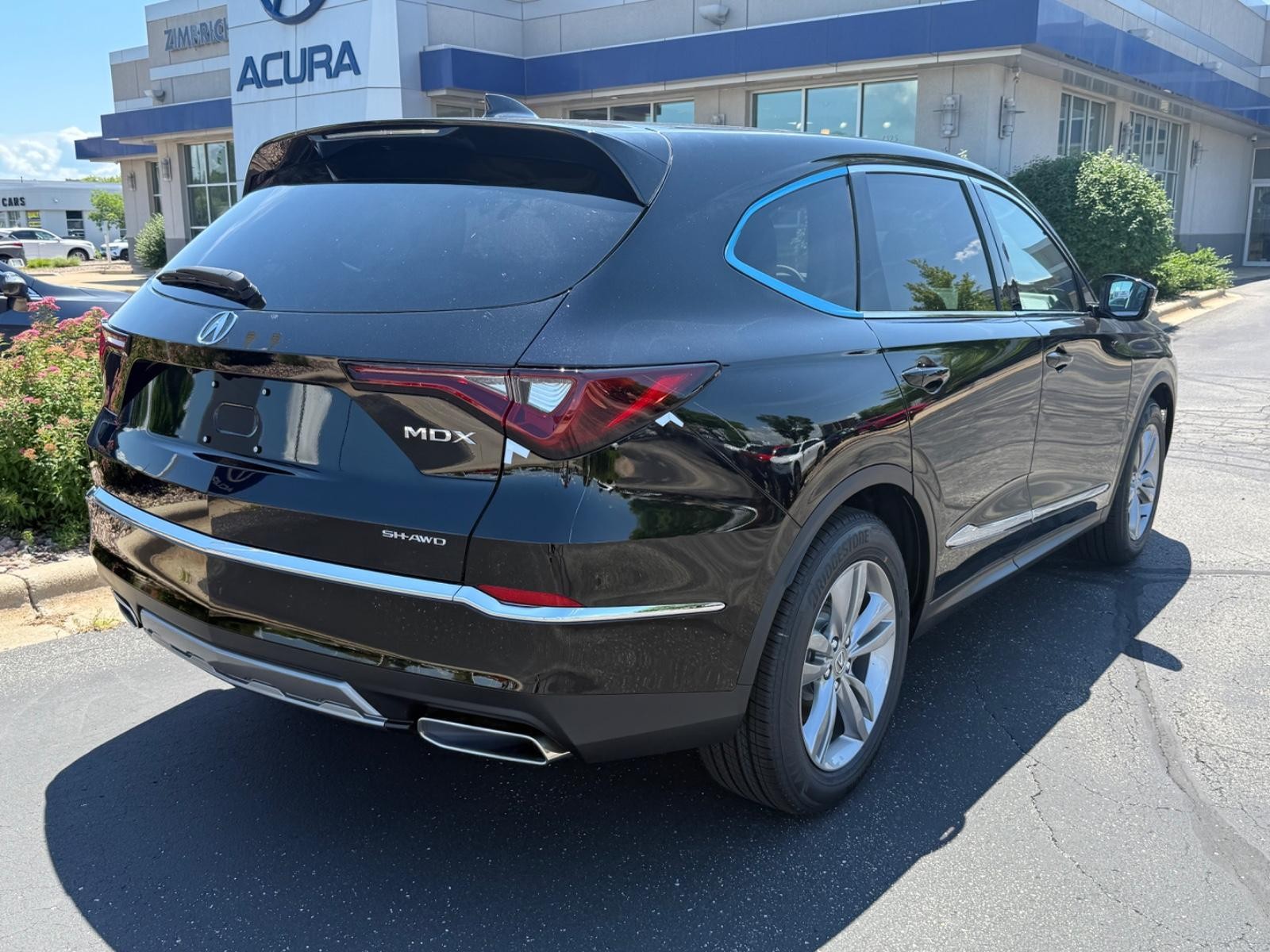 Acura MDX Vehicle Image 03