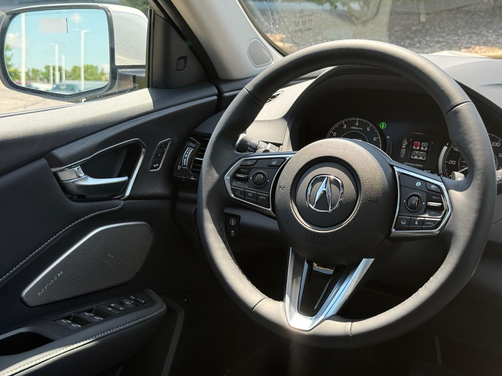 Acura RDX Vehicle Image 09