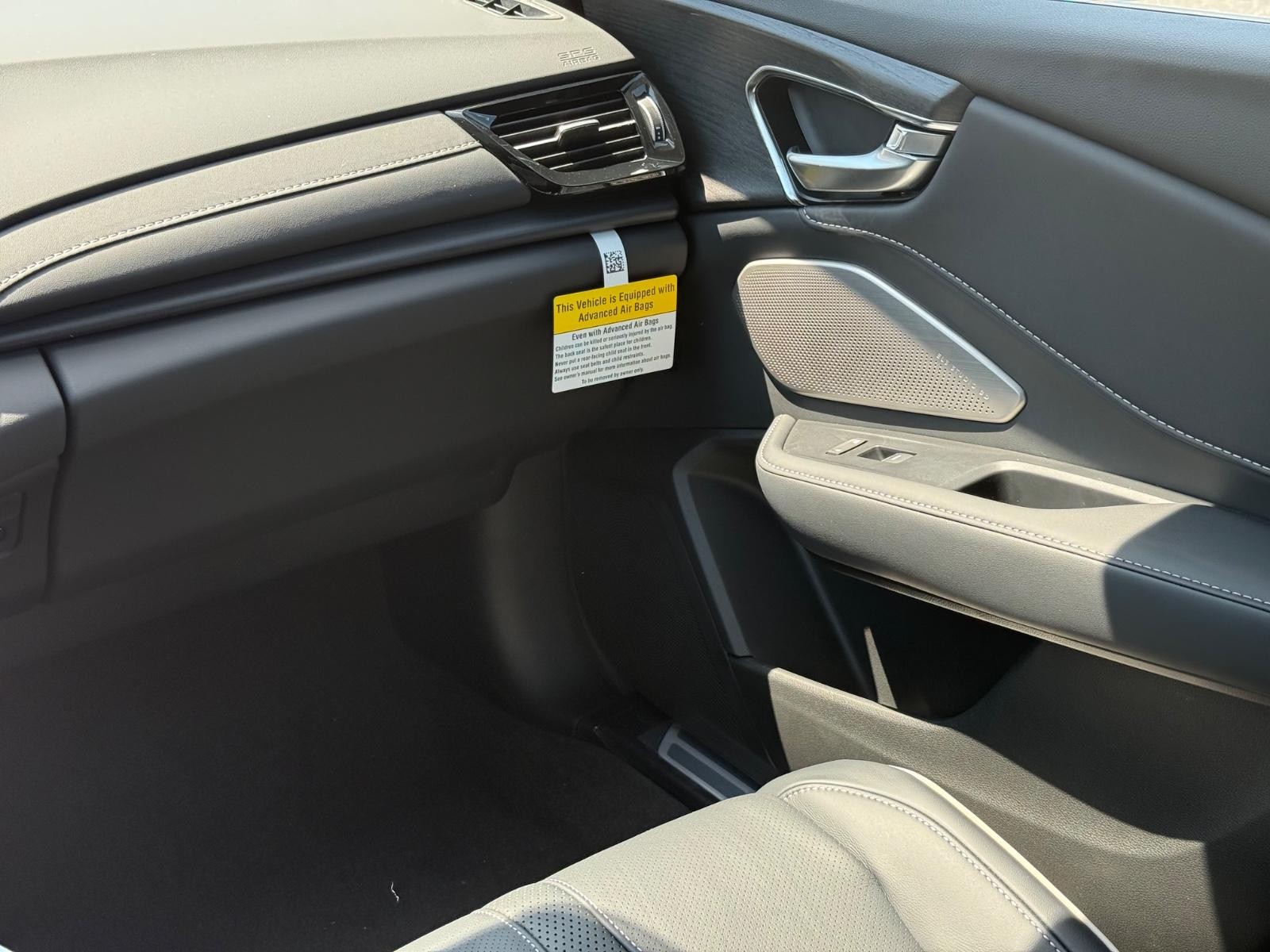 Acura RDX Vehicle Image 10