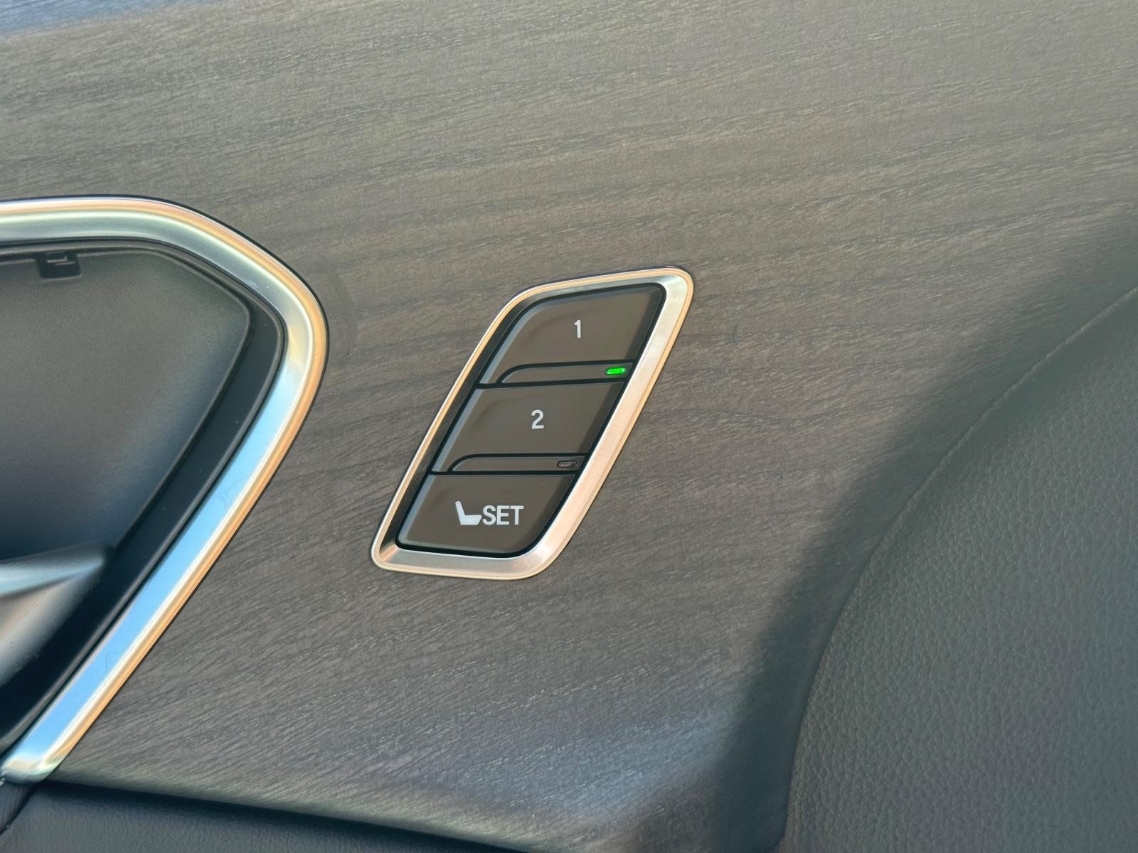 Acura RDX Vehicle Image 11
