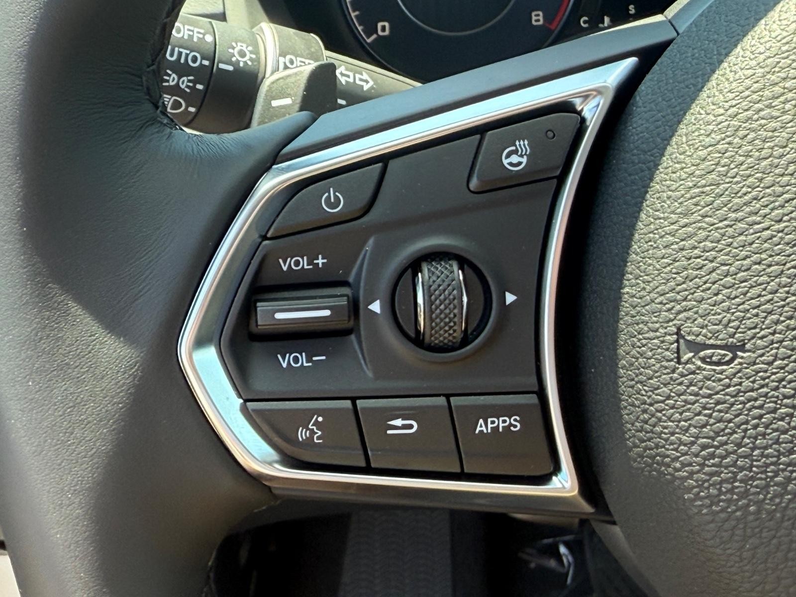 Acura RDX Vehicle Image 12