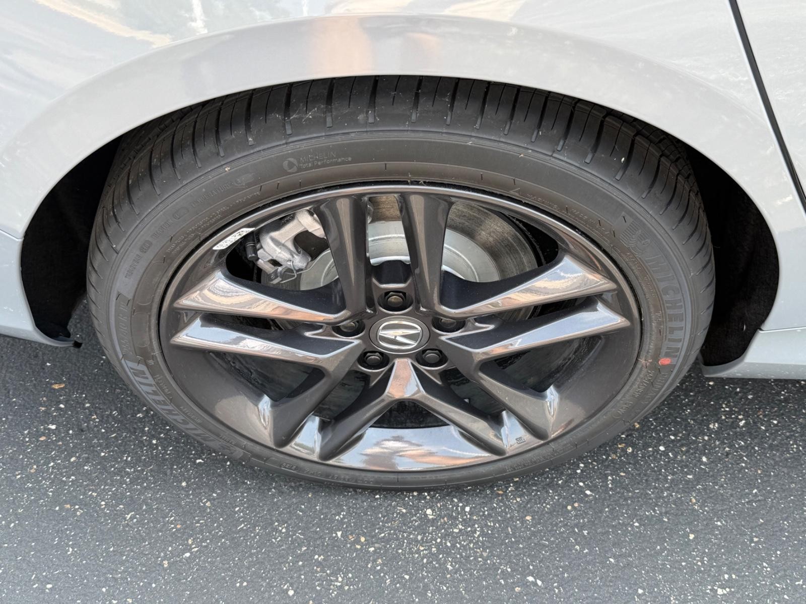 Acura TLX Vehicle Image 04