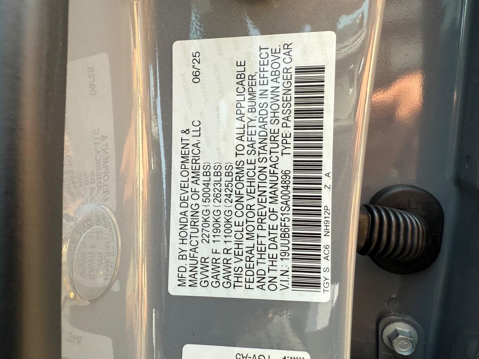 Acura TLX Vehicle Image 18