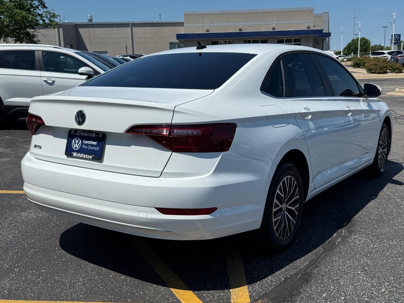 Volkswagen Jetta Vehicle Image 03