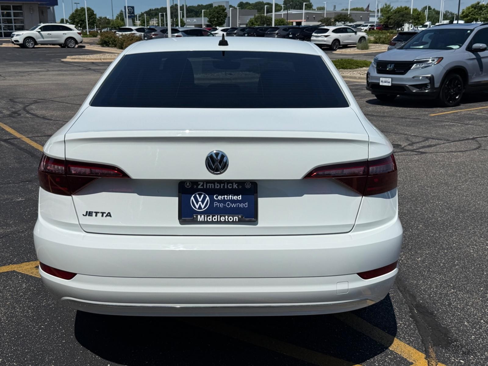 Volkswagen Jetta Vehicle Image 04