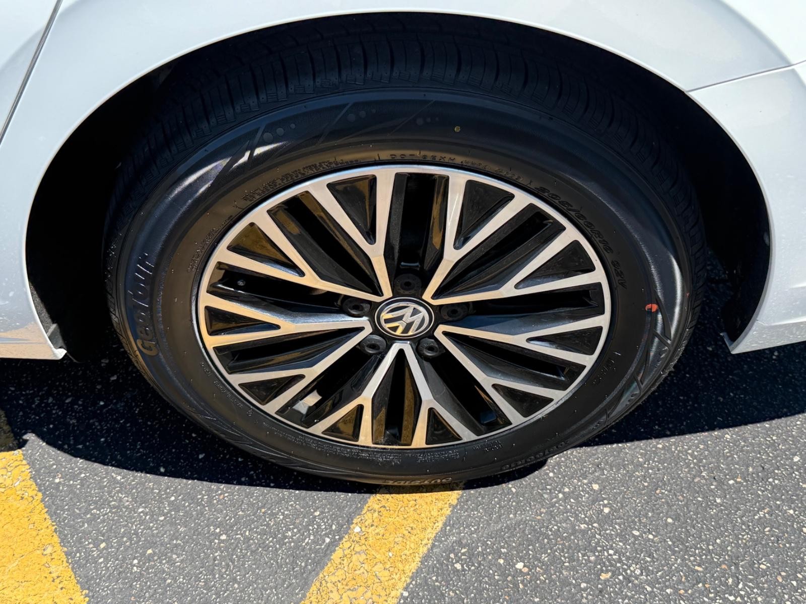 Volkswagen Jetta Vehicle Image 07