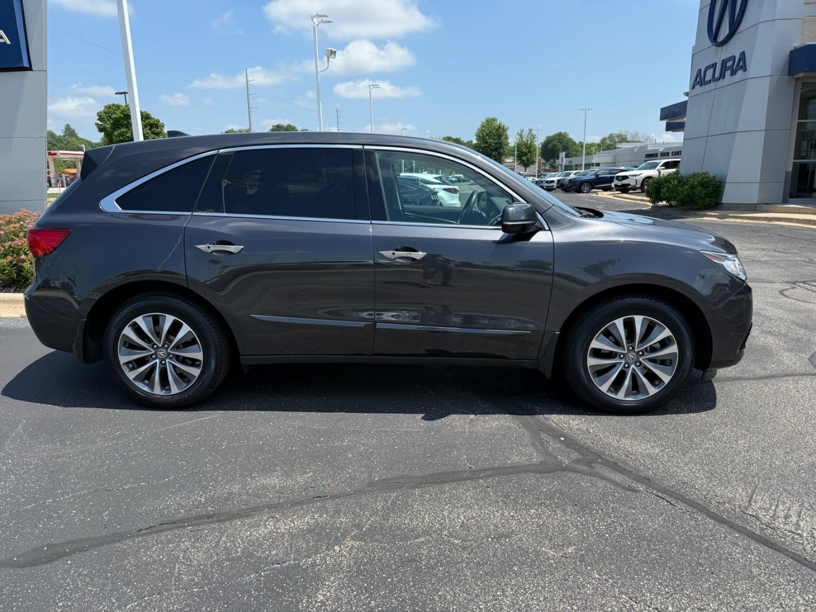 Acura MDX Vehicle Image 02
