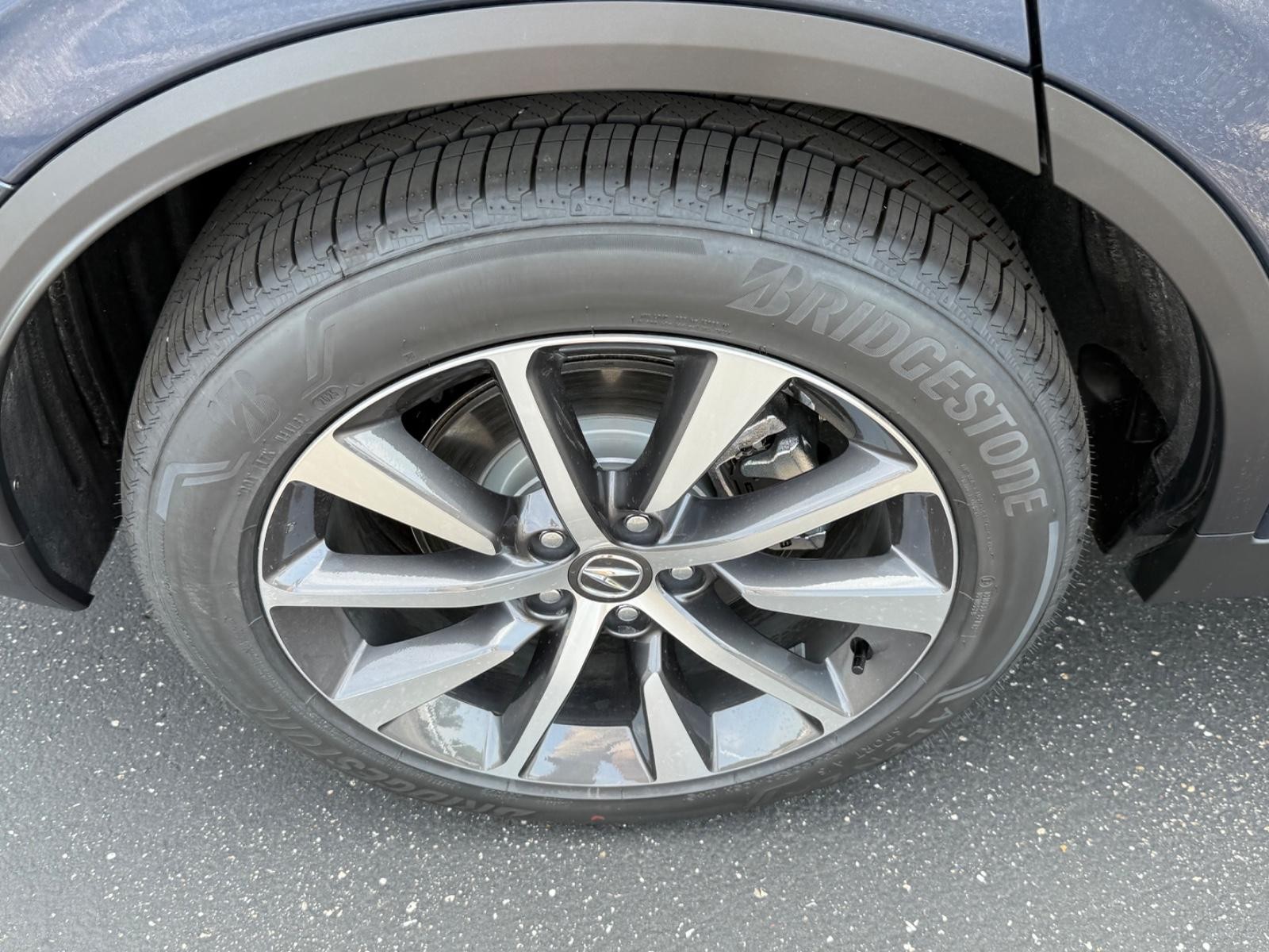 Acura MDX Vehicle Image 04
