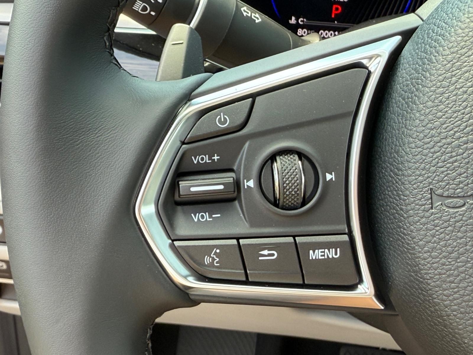 Acura MDX Vehicle Image 12
