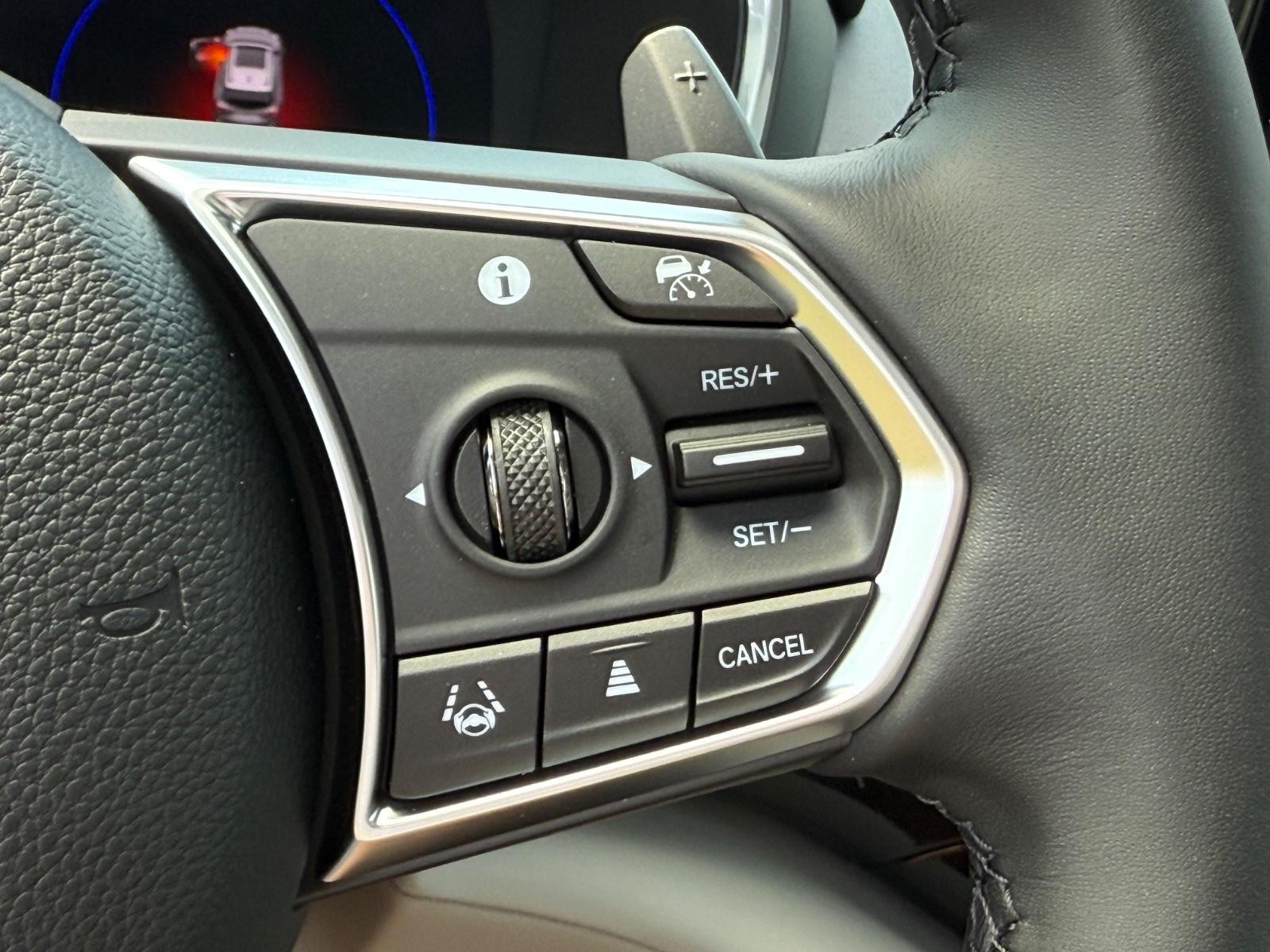 Acura MDX Vehicle Image 13