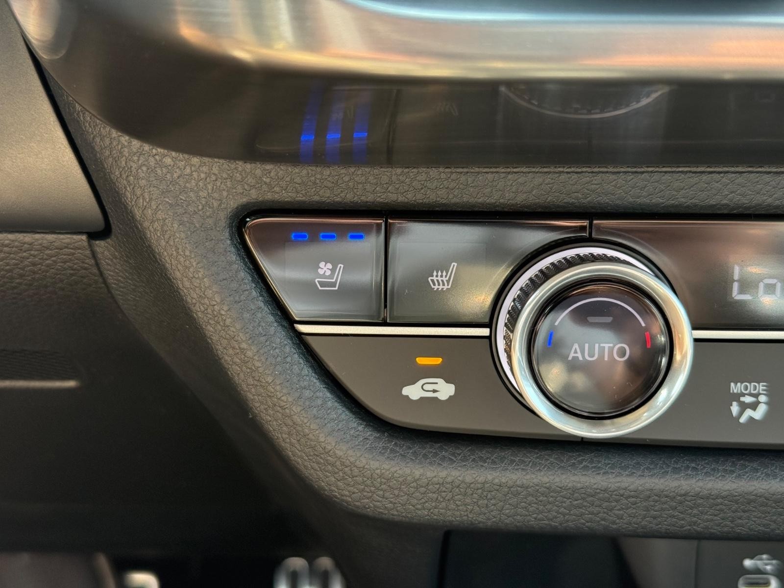 Acura ADX Vehicle Image 13