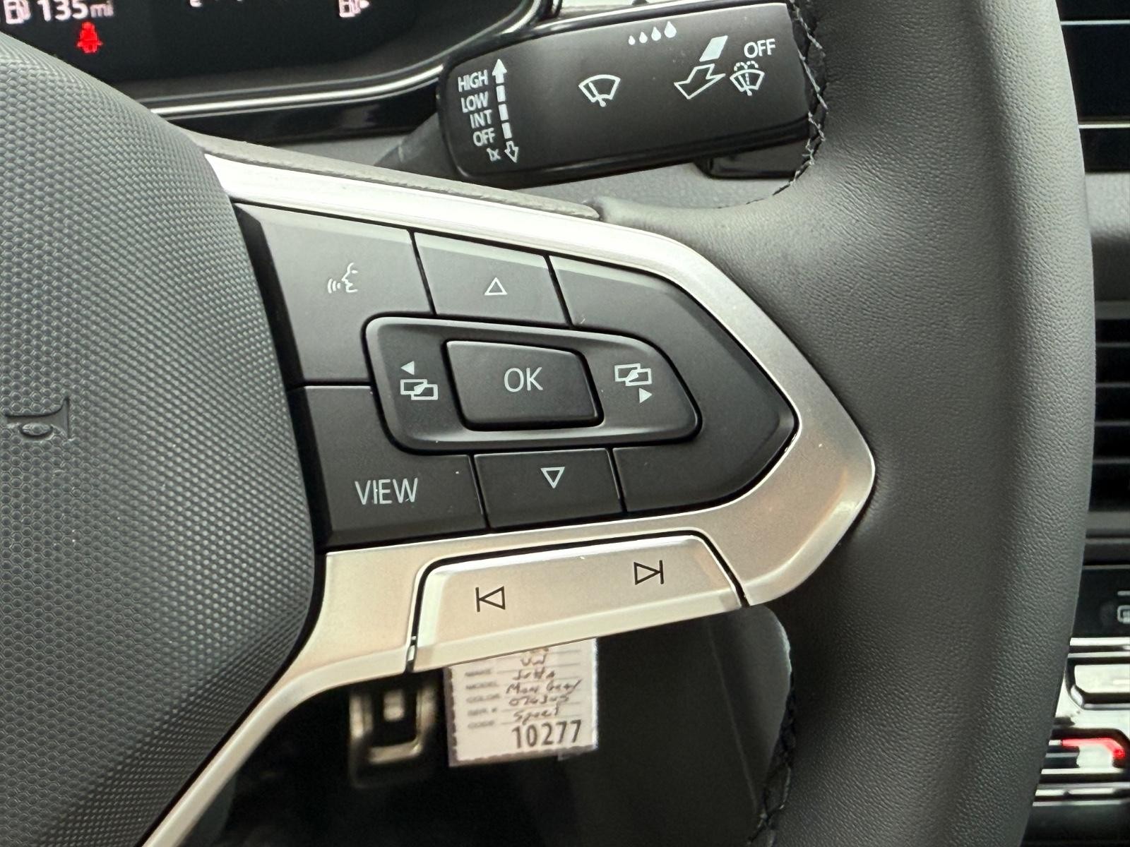 Volkswagen Jetta Vehicle Image 12