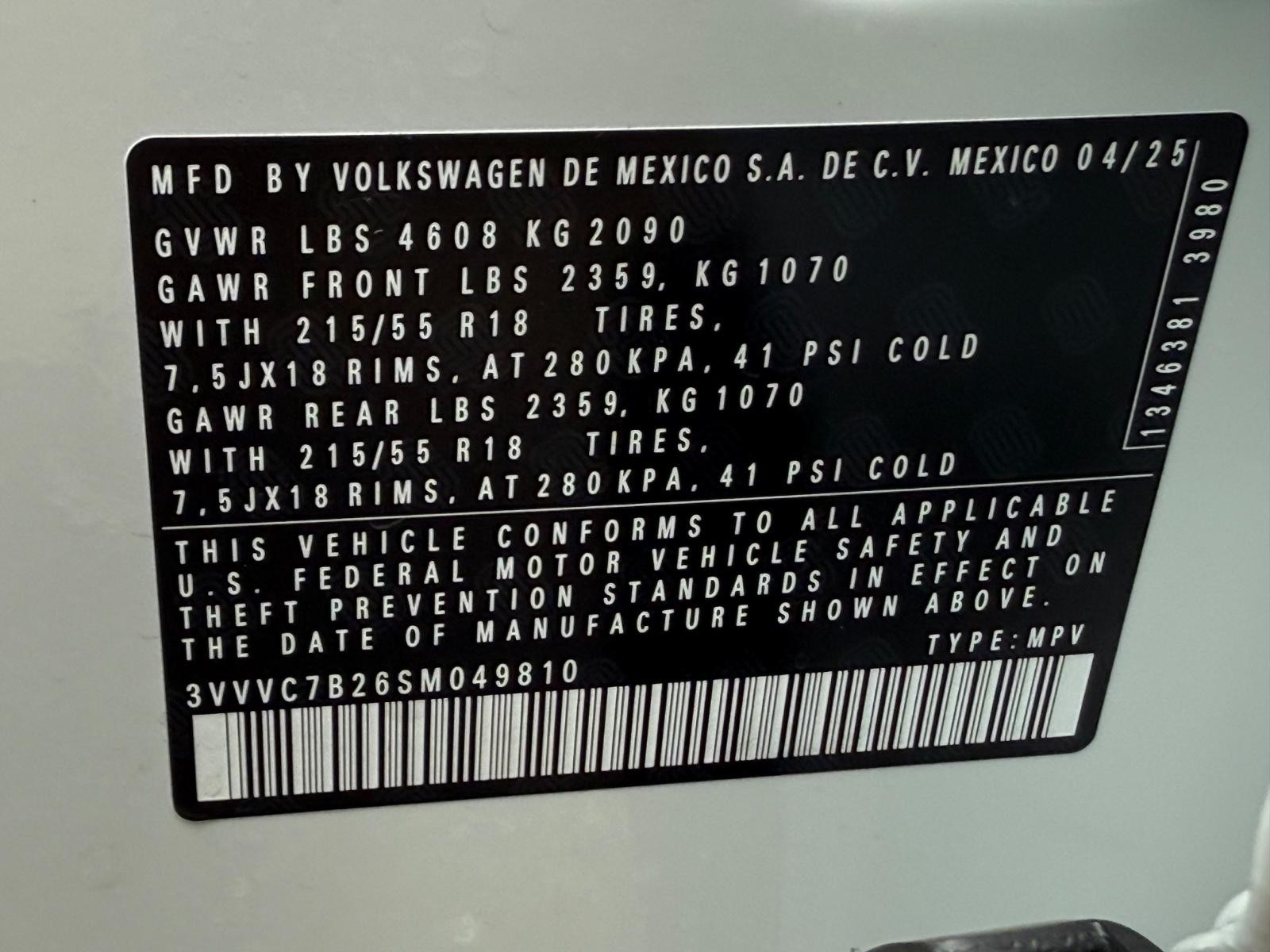 Volkswagen Taos Vehicle Image 17