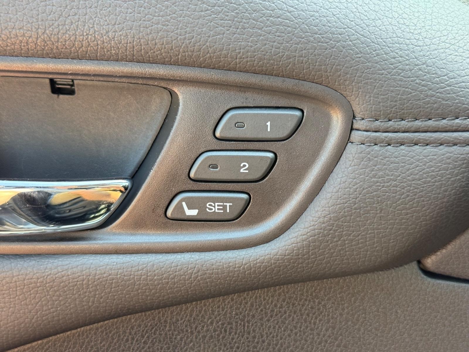 Acura RDX Vehicle Image 15